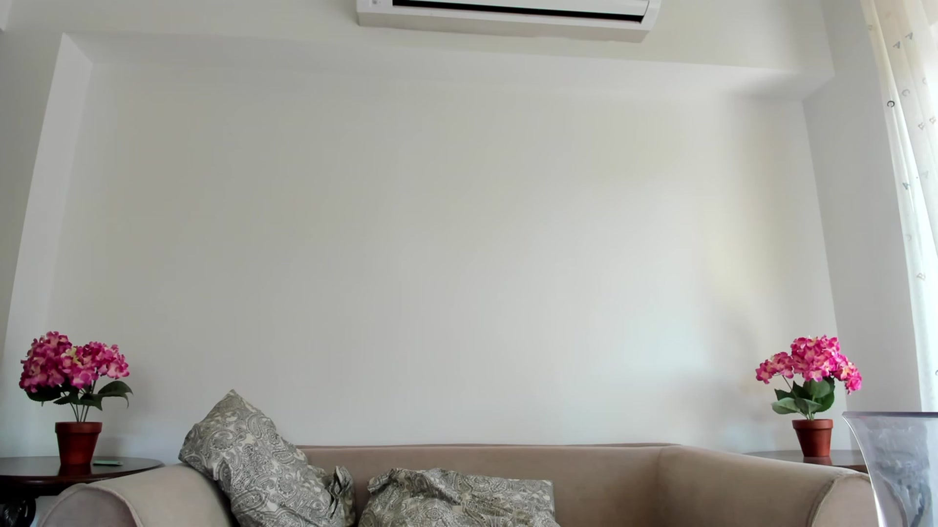 Gallery image thumbnail from AwesomeJolie's myfreecams stream on, 05/25/2023, 11:03 image 6 of 20