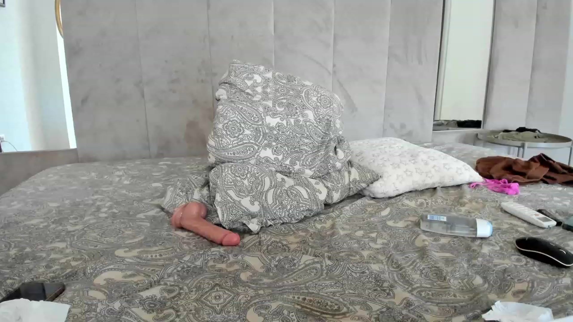 Gallery image thumbnail from AwesomeJolie's myfreecams stream on, 08/05/2023, 12:59 image 1 of 20