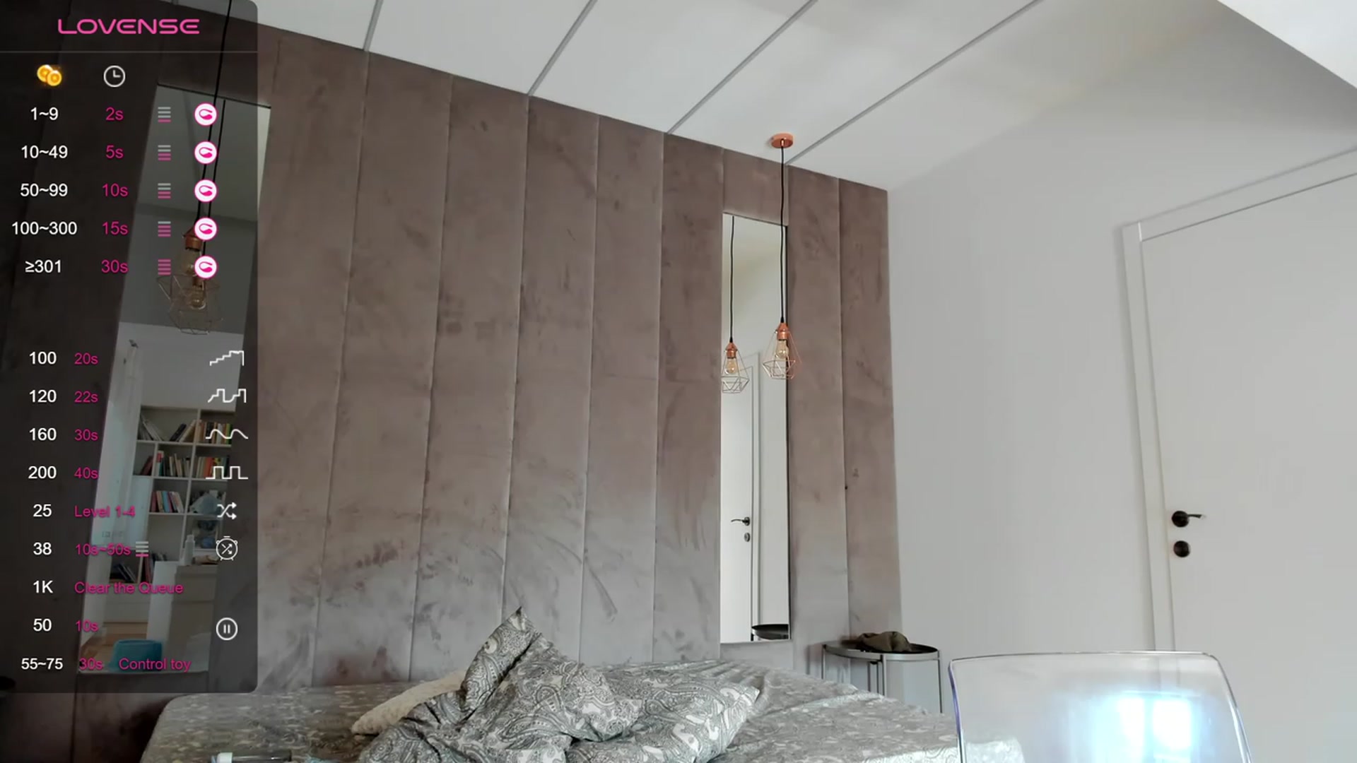 Gallery image thumbnail from AwesomeJolie's myfreecams stream on, 08/26/2023, 12:07 image 5 of 20