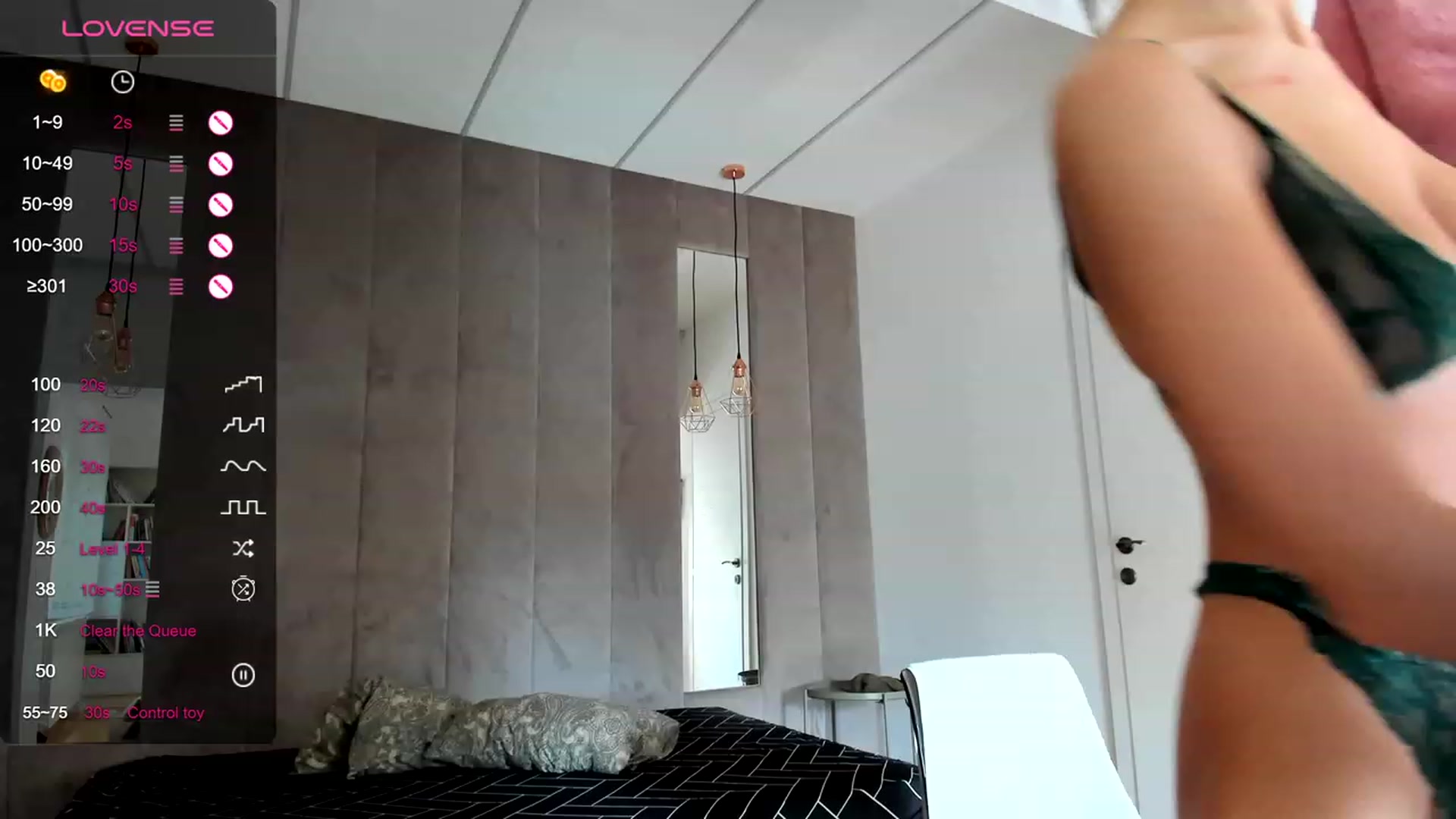 Gallery image thumbnail from AwesomeJolie's myfreecams stream on, 09/25/2023, 12:06 image 15 of 20