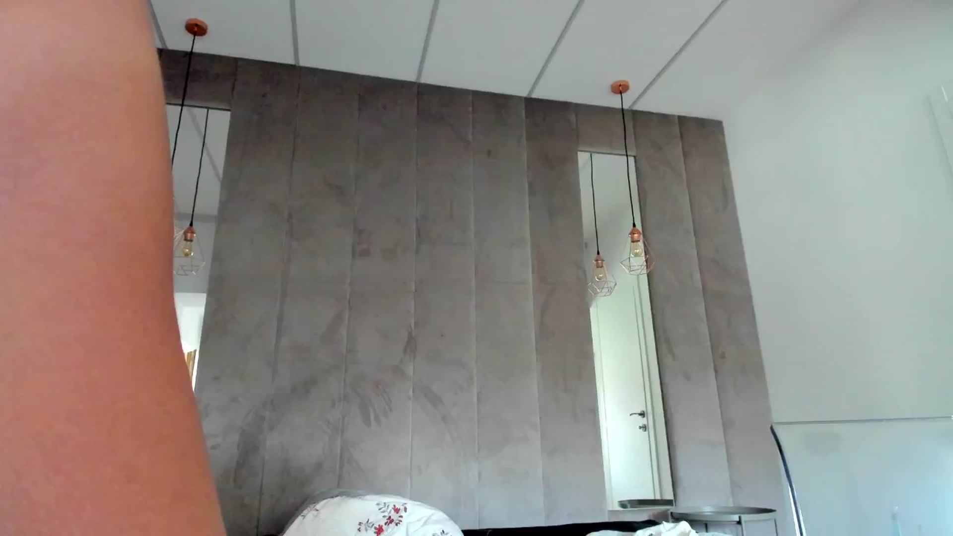 Gallery image thumbnail from AwesomeJolie's myfreecams stream on, 06/23/2024, 13:53 image 8 of 20