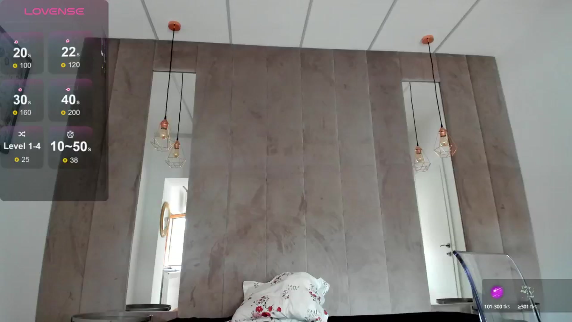 Gallery image thumbnail from AwesomeJolie's myfreecams stream on, 06/25/2024, 14:06 image 3 of 20