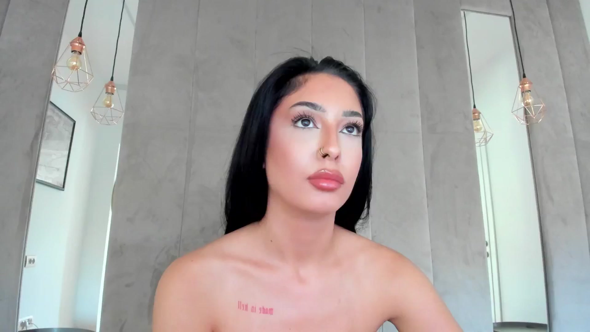 Gallery image thumbnail from AwesomeJolie's myfreecams stream on, 06/26/2024, 14:00 image 19 of 20