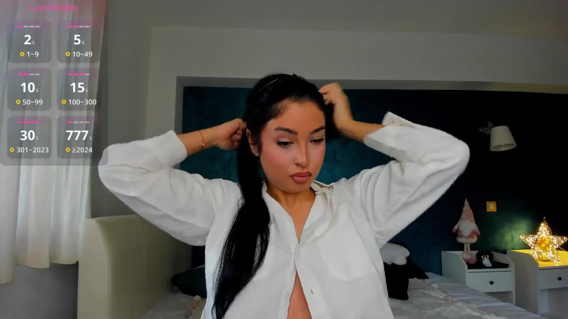 Gallery image thumbnail from AwesomeJolie's myfreecams stream on, 03/14/2025, 09:49 image 3 of 20