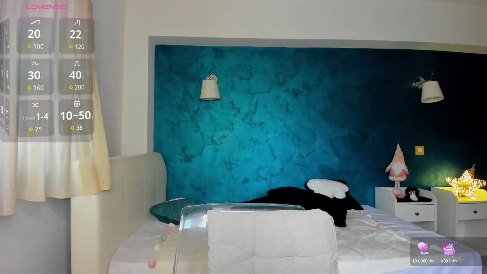 Gallery image thumbnail from AwesomeJolie's myfreecams stream on, 03/14/2025, 09:49 image 7 of 20