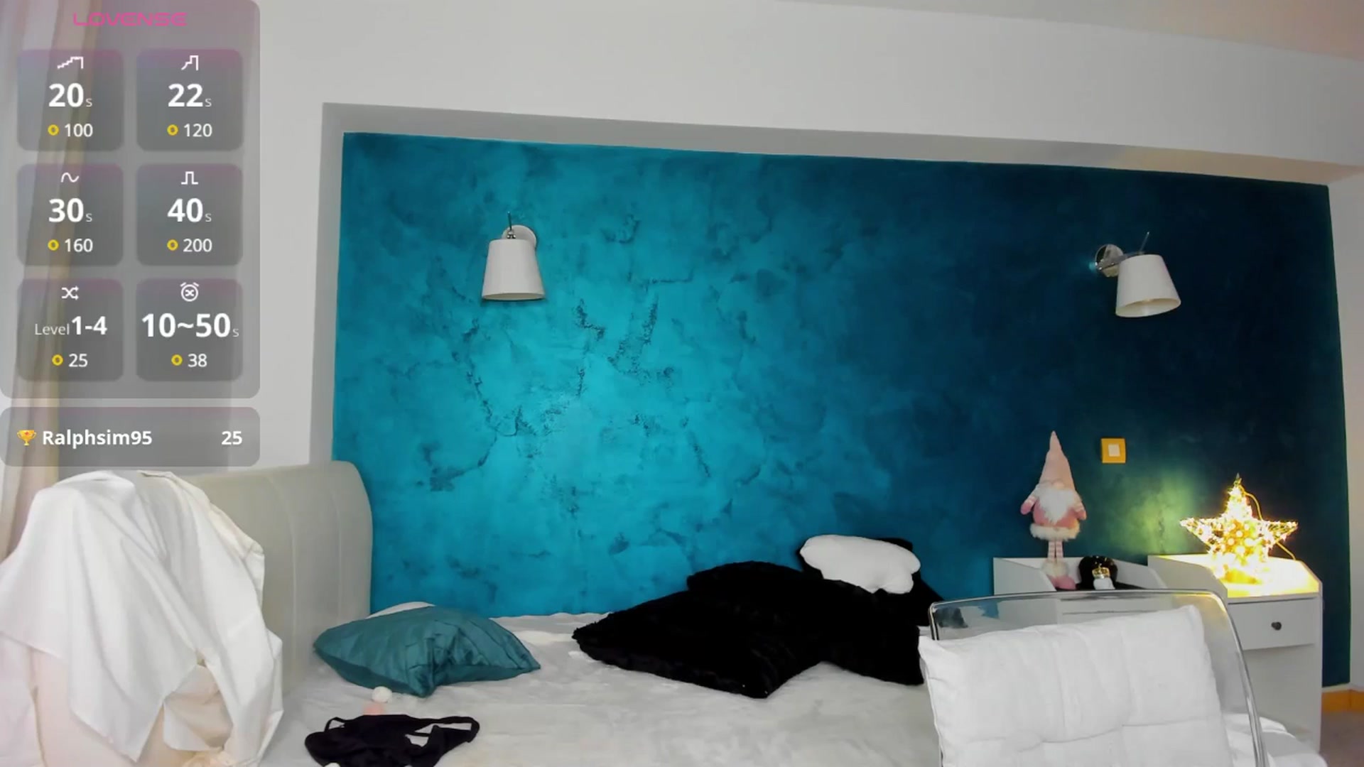 Gallery image thumbnail from AwesomeJolie's myfreecams stream on, 03/18/2025, 07:56 image 15 of 20