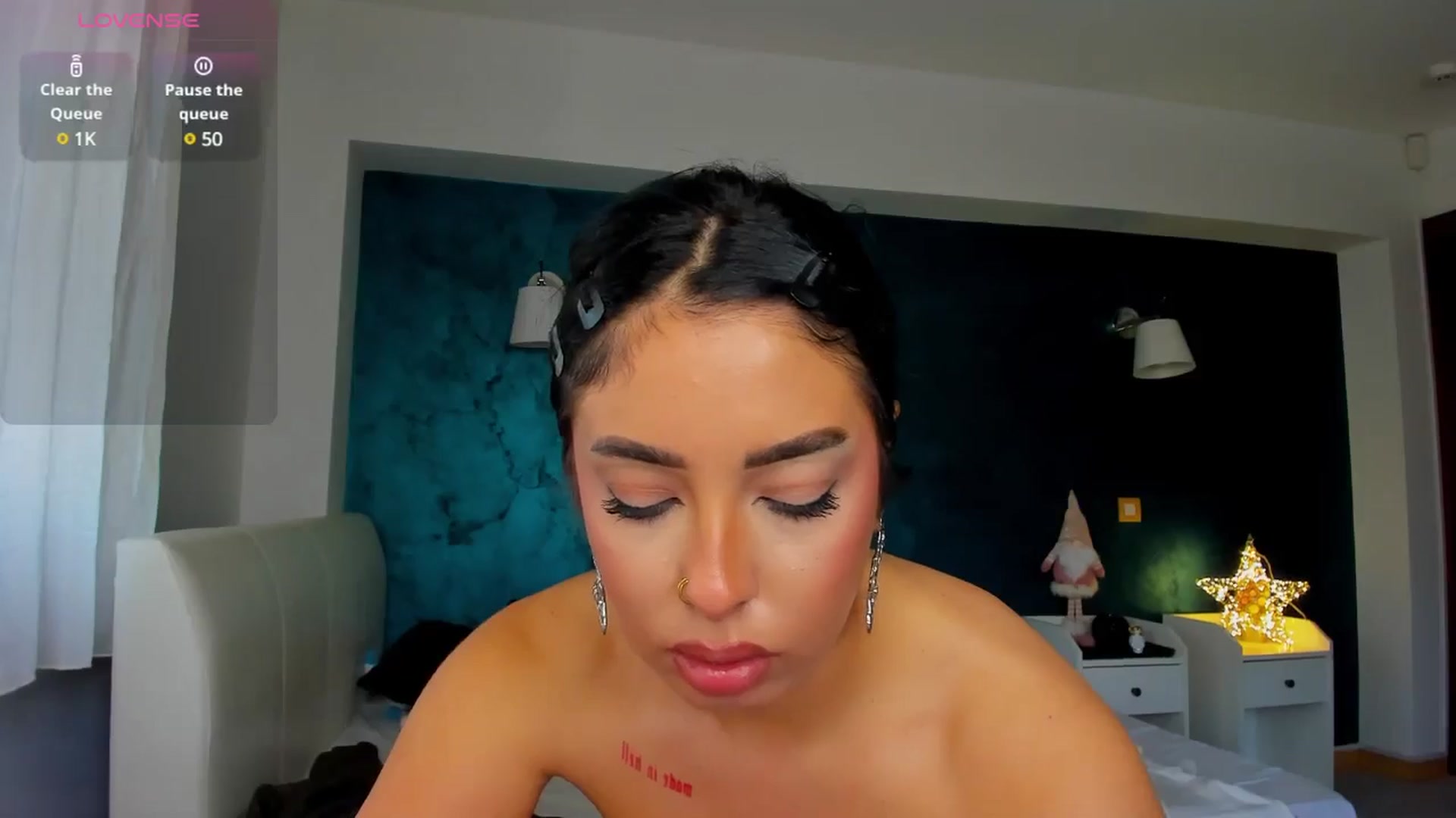 Gallery image thumbnail from AwesomeJolie's myfreecams stream on, 03/25/2025, 12:27 image 19 of 20