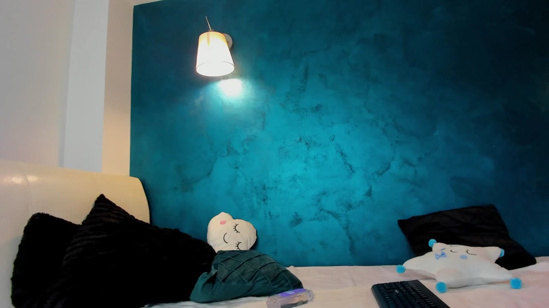 Gallery image thumbnail from AwesomeJolie's myfreecams stream on, 03/30/2025, 11:39 image 6 of 20