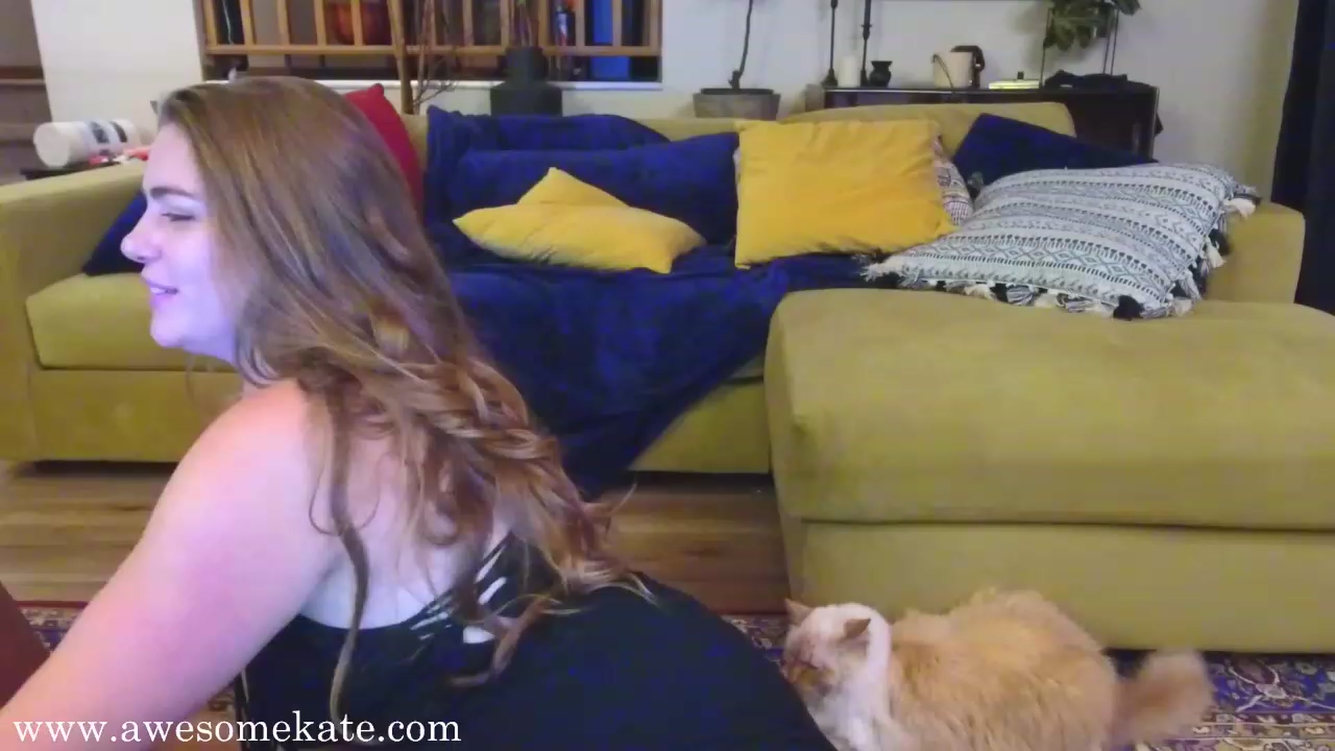 Gallery image thumbnail from AwesomeKate's myfreecams stream on, 08/13/2023, 04:43 image 7 of 20