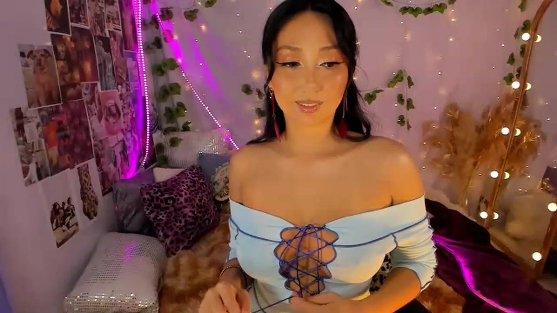 Gallery image thumbnail from Awesome__Jane's myfreecams stream on, 03/14/2023, 18:05 image 20 of 20