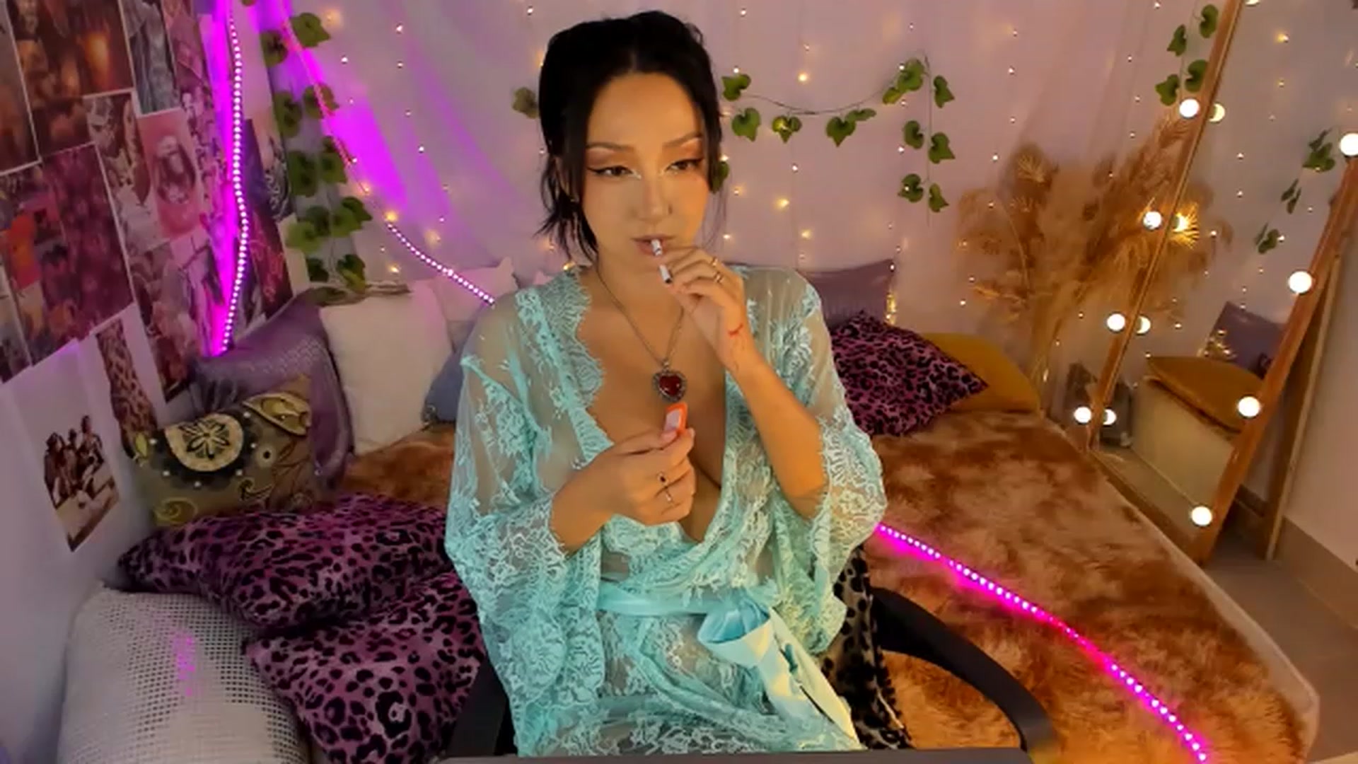 Gallery image thumbnail from Awesome__Jane's myfreecams stream on, 03/27/2023, 10:34 image 12 of 20