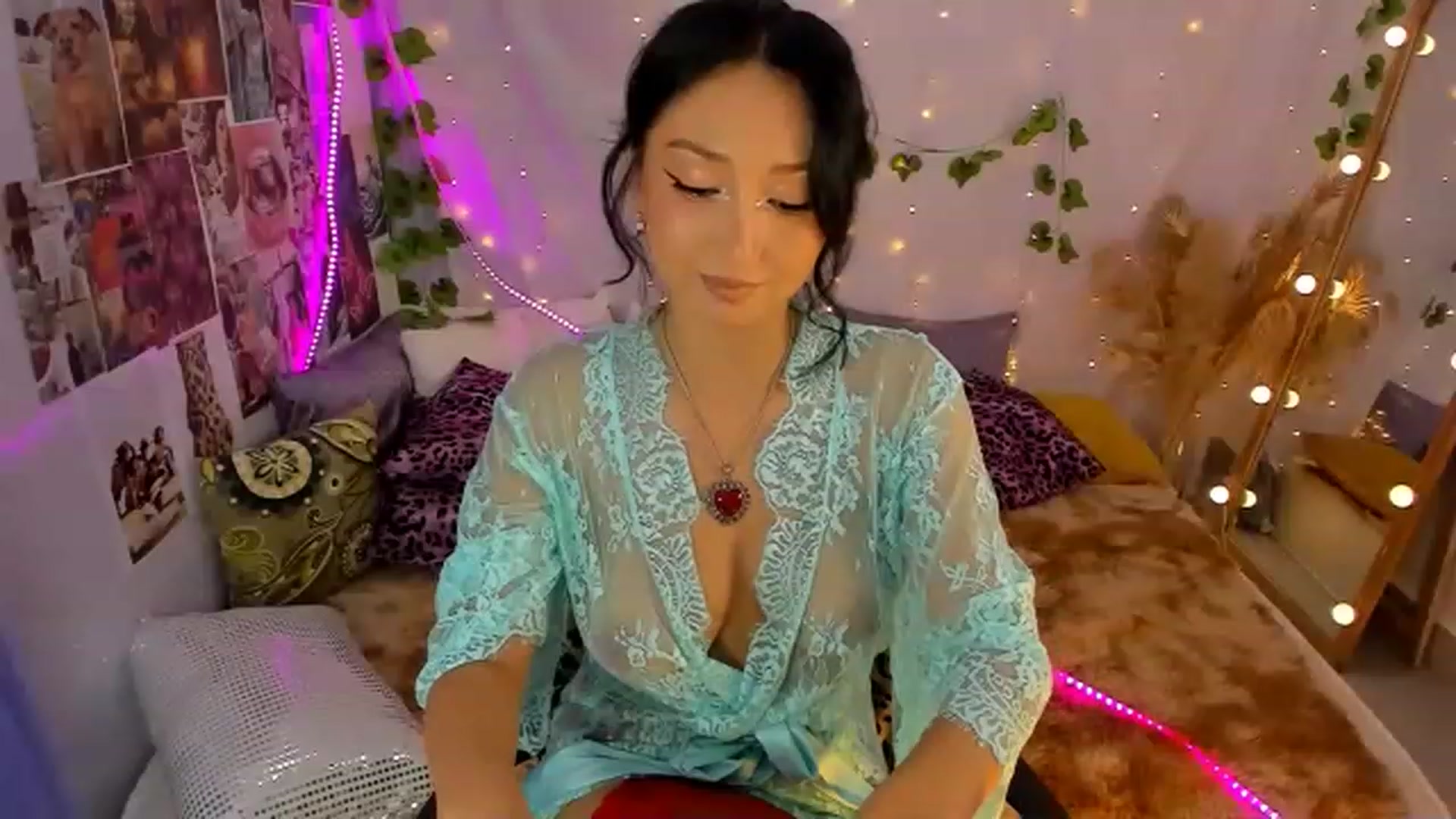 Gallery image thumbnail from Awesome__Jane's myfreecams stream on, 03/28/2023, 17:10 image 13 of 20