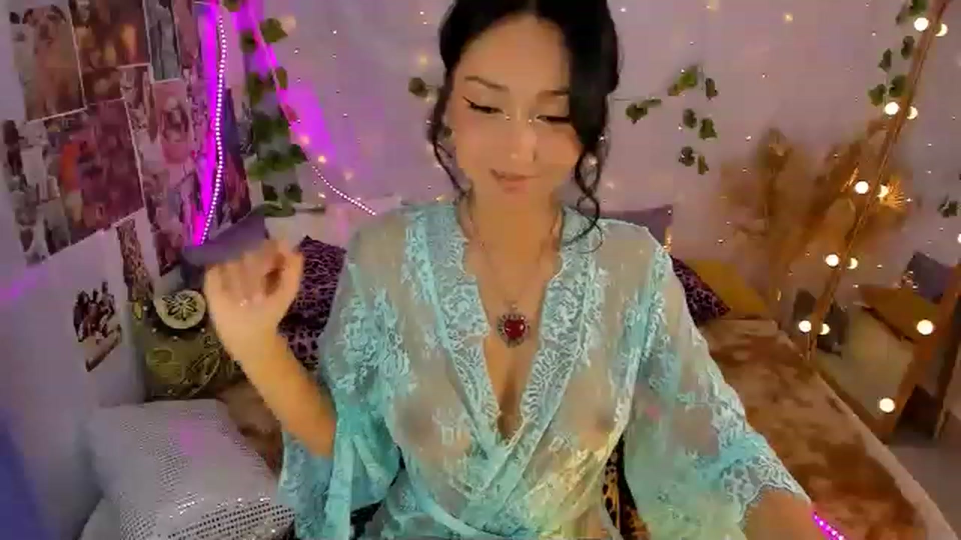 Gallery image thumbnail from Awesome__Jane's myfreecams stream on, 03/28/2023, 17:10 image 3 of 20