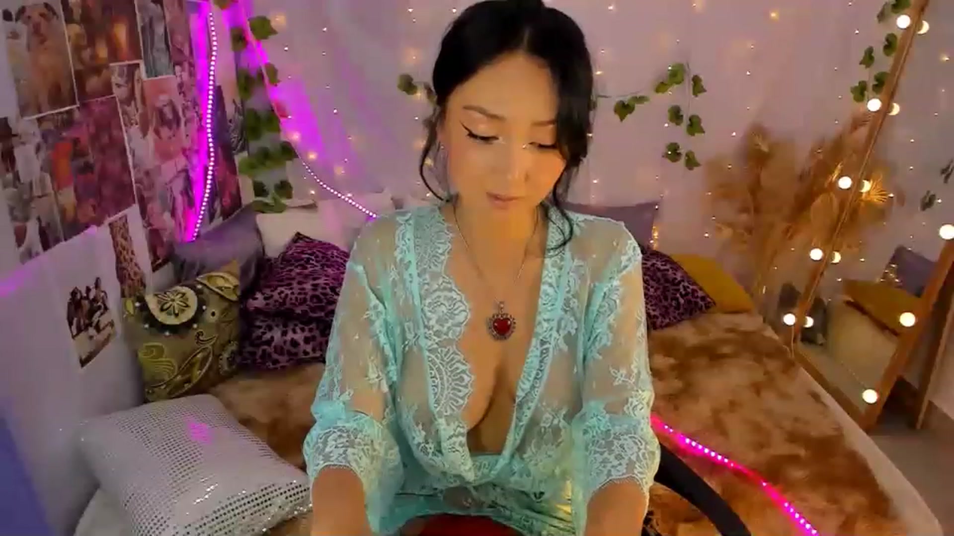 Gallery image thumbnail from Awesome__Jane's myfreecams stream on, 03/28/2023, 17:51 image 19 of 20