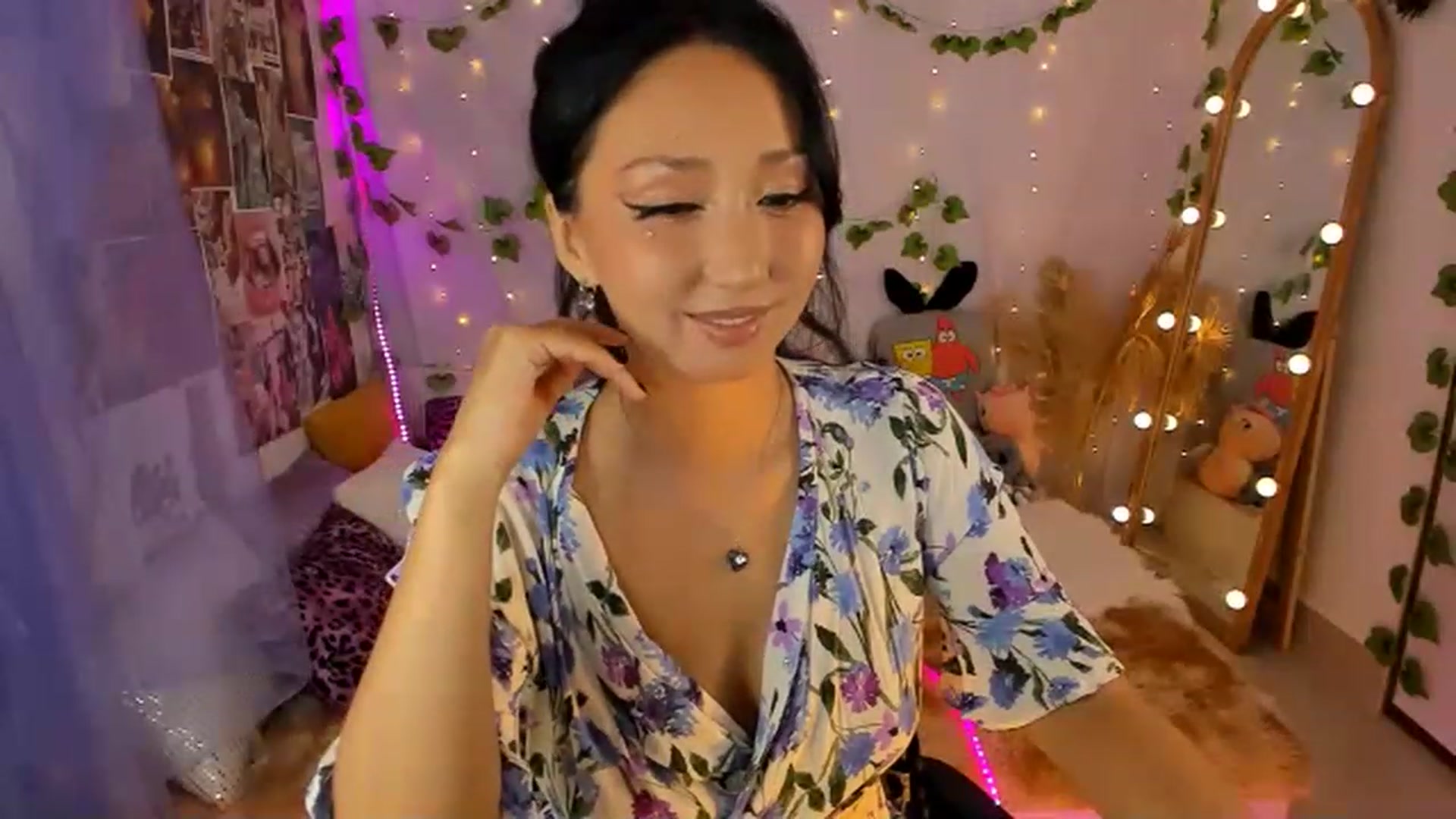 Gallery image thumbnail from Awesome__Jane's myfreecams stream on, 04/24/2023, 19:45 image 13 of 20