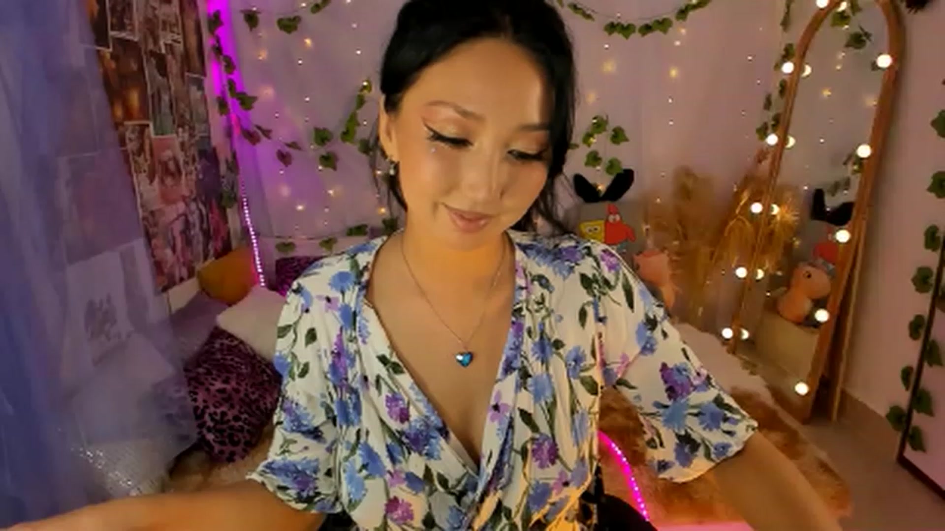 Gallery image thumbnail from Awesome__Jane's myfreecams stream on, 04/24/2023, 19:45 image 17 of 20