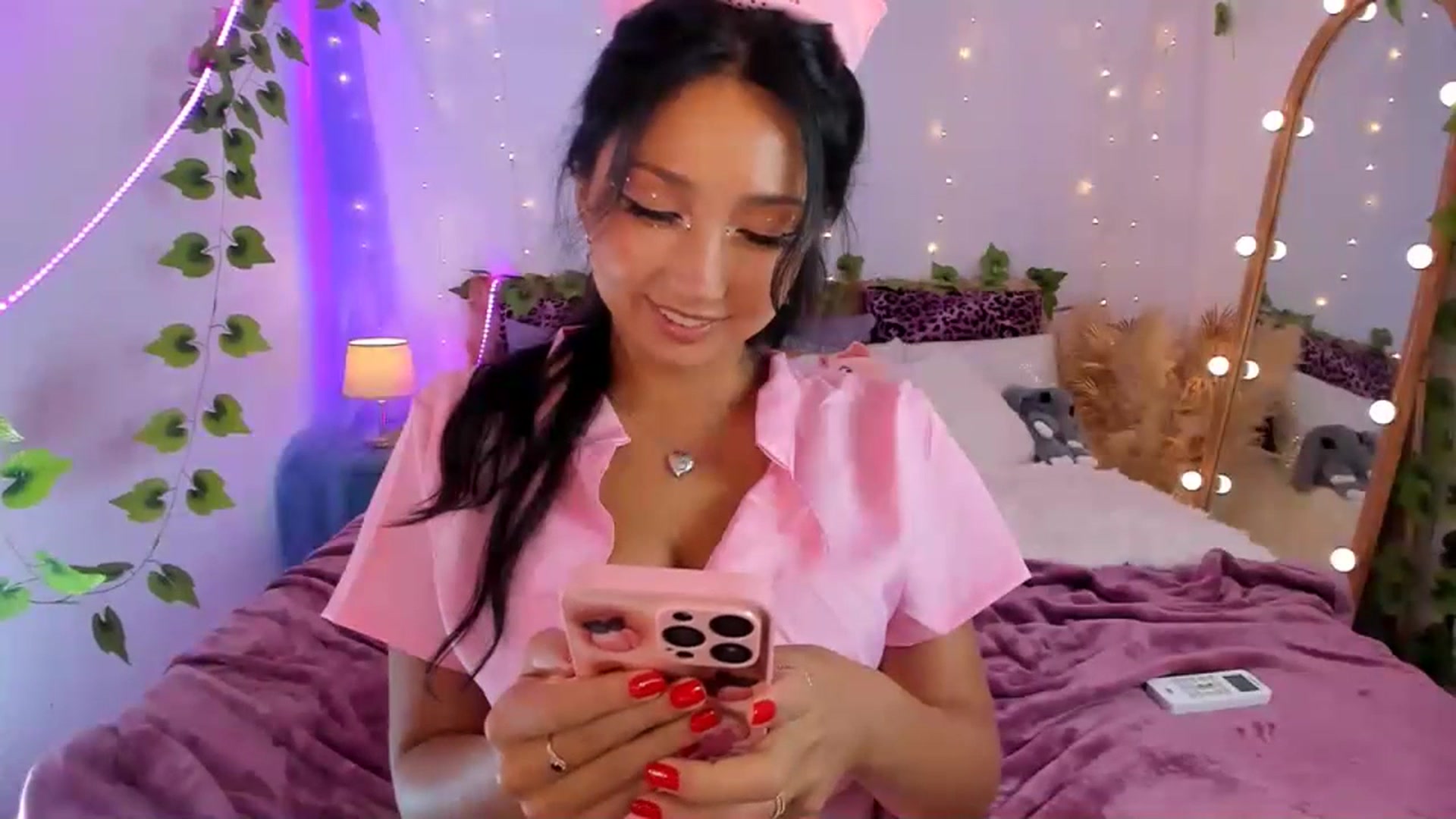 Gallery image thumbnail from Awesome__Jane's myfreecams stream on, 07/09/2023, 18:30 image 16 of 20