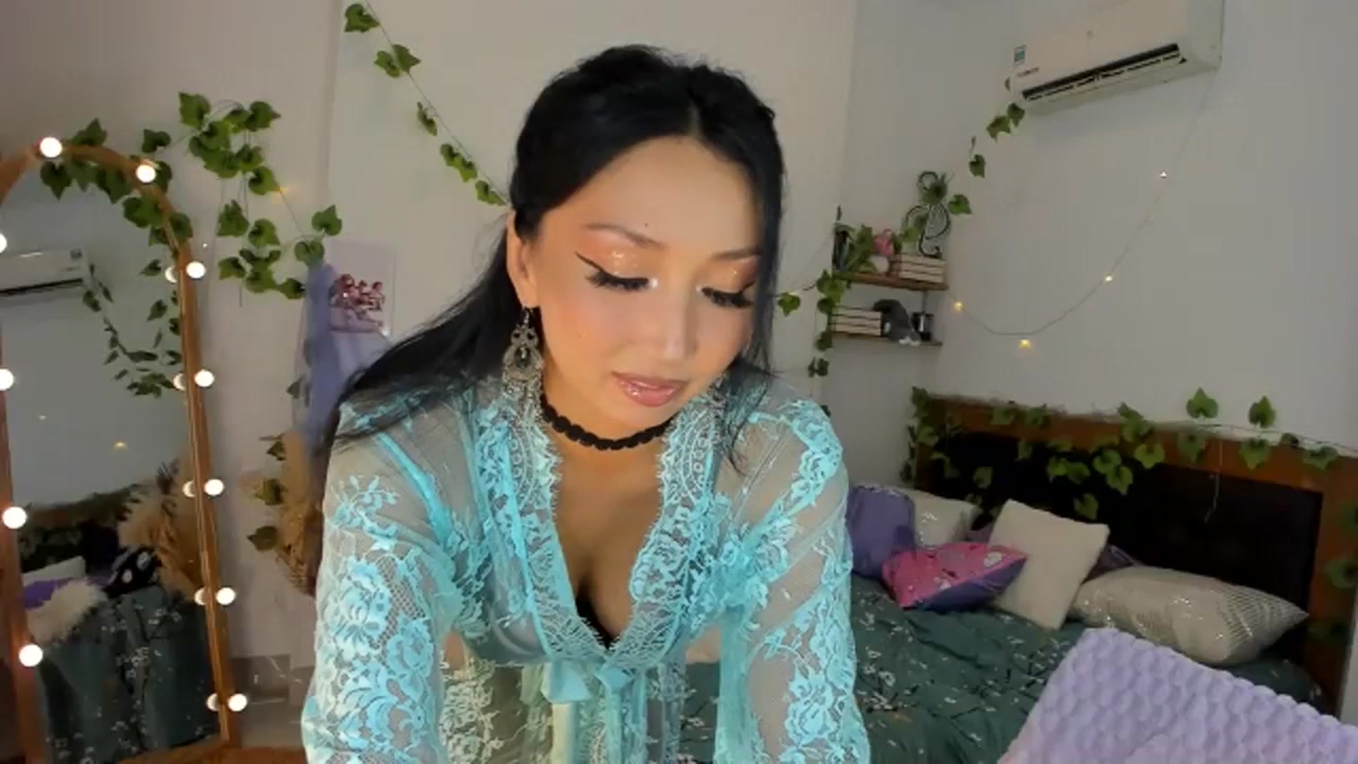 Gallery image thumbnail from Awesome__Jane's myfreecams stream on, 11/25/2023, 19:18 image 2 of 20