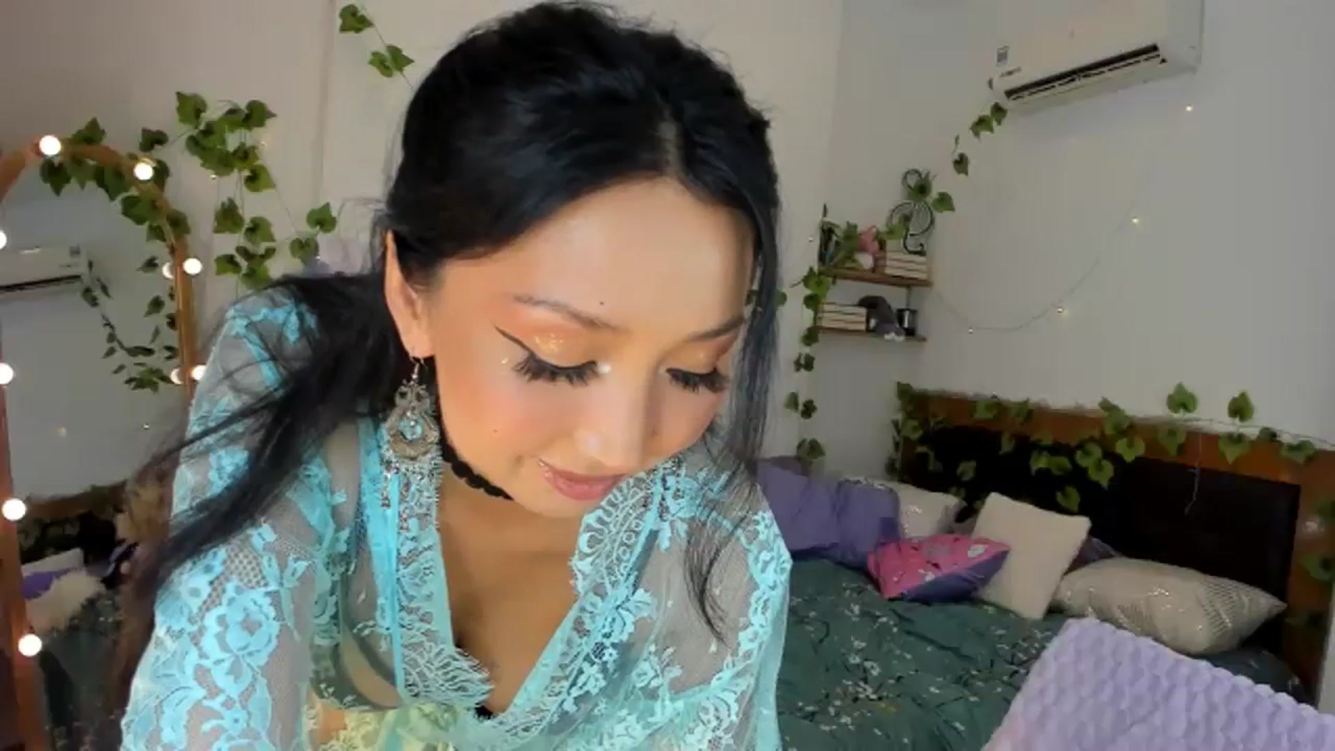 Gallery image thumbnail from Awesome__Jane's myfreecams stream on, 11/25/2023, 19:18 image 15 of 20