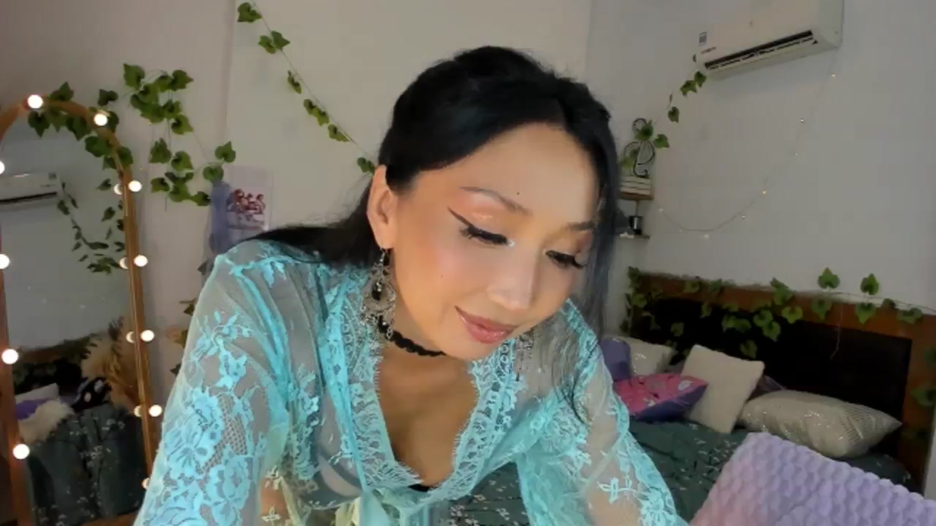 Gallery image thumbnail from Awesome__Jane's myfreecams stream on, 11/25/2023, 19:18 image 7 of 20