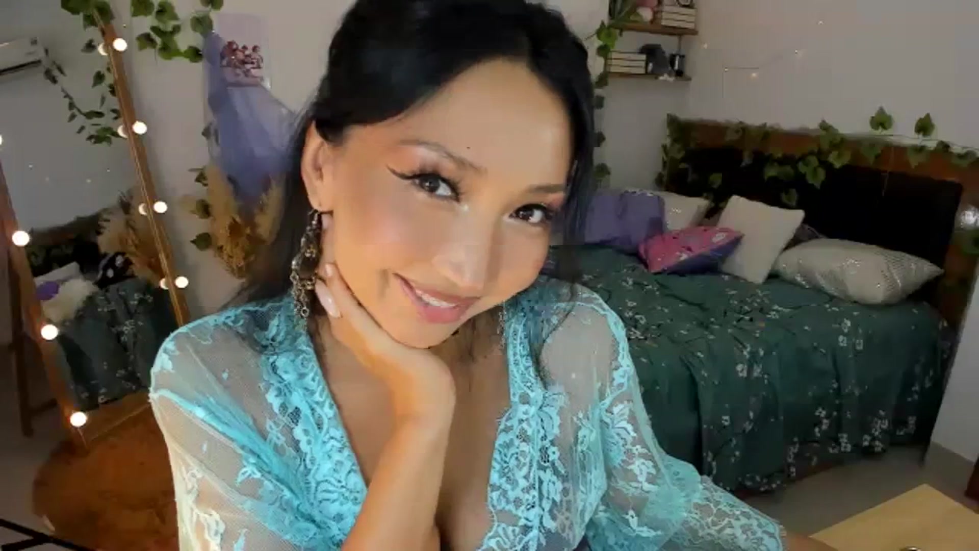 Gallery image thumbnail from Awesome__Jane's myfreecams stream on, 11/25/2023, 20:00 image 9 of 20