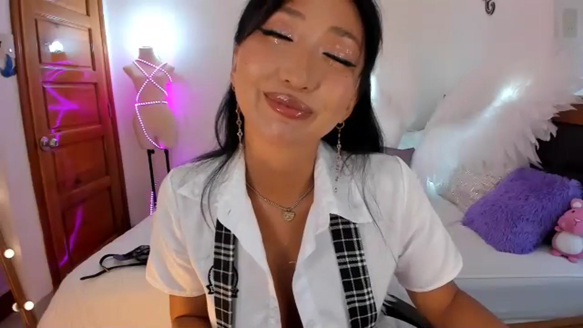Gallery image thumbnail from Awesome__Jane's myfreecams stream on, 02/08/2024, 18:55 image 15 of 20