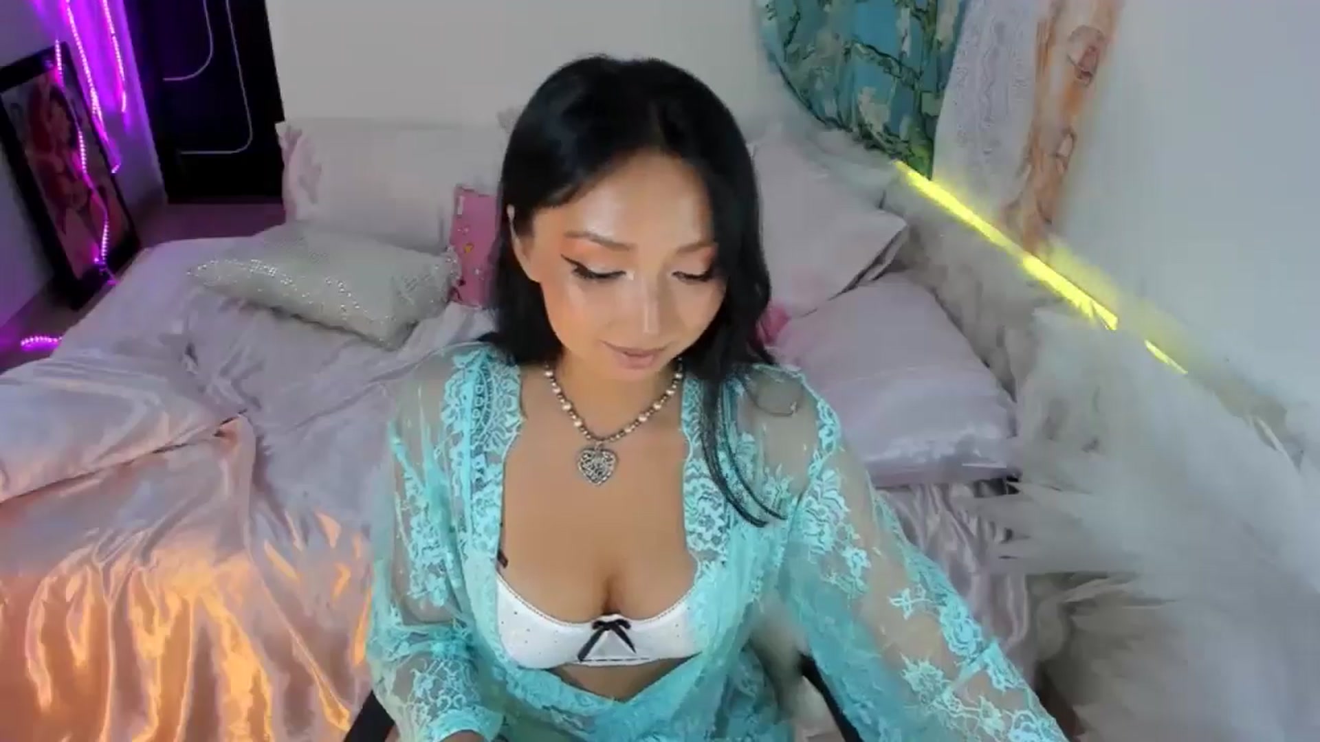 Gallery image thumbnail from Awesome__Jane's myfreecams stream on, 11/12/2024, 21:09 image 15 of 20