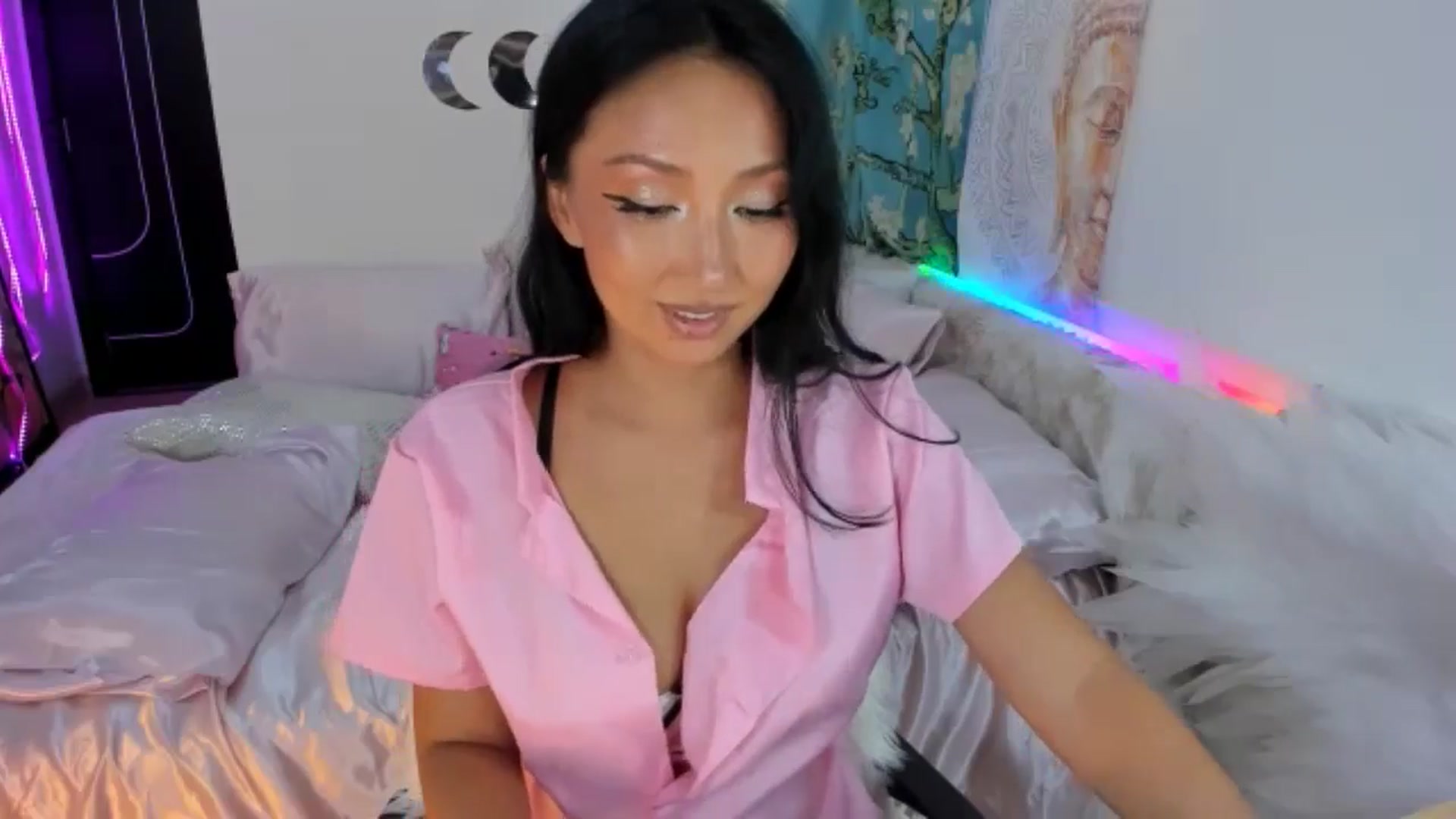 Gallery image thumbnail from Awesome__Jane's myfreecams stream on, 11/13/2024, 09:41 image 18 of 20