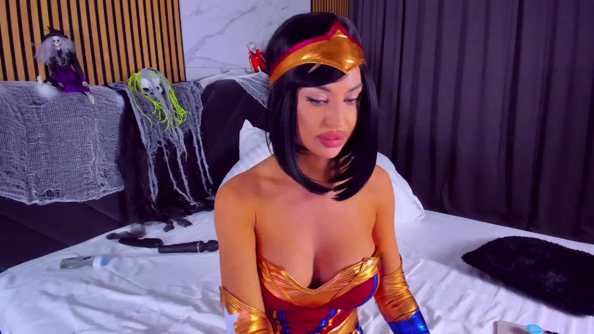 Gallery image thumbnail from AwwwElla's myfreecams stream on, 10/31/2023, 07:57 image 10 of 20