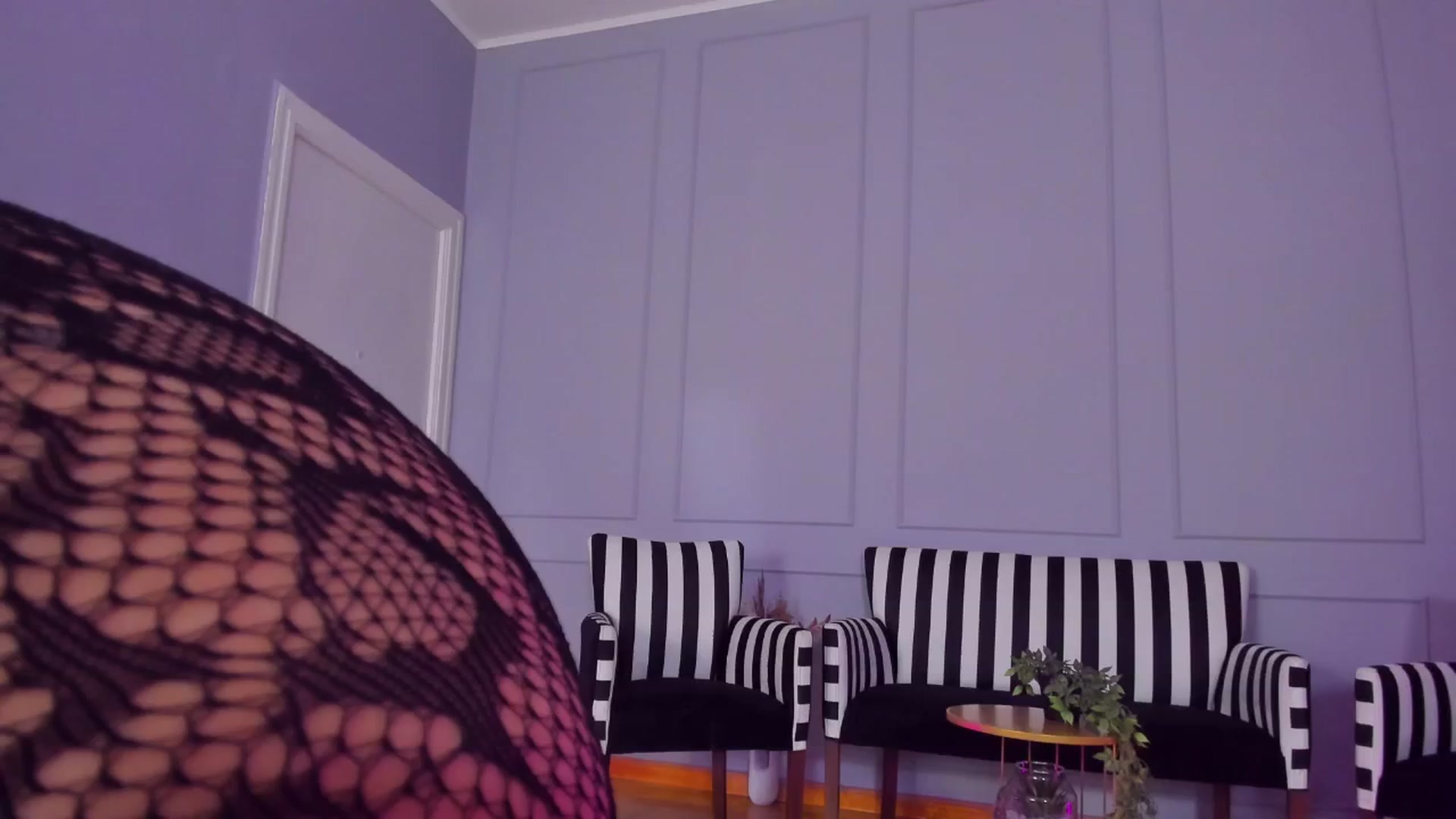 Gallery image thumbnail from AwwwElla's myfreecams stream on, 07/31/2024, 06:23 image 1 of 20