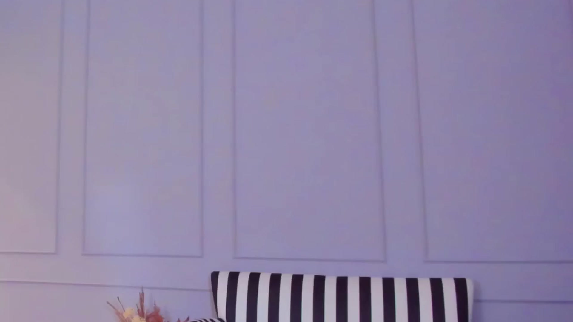 Gallery image thumbnail from AwwwElla's myfreecams stream on, 08/15/2024, 07:36 image 7 of 20