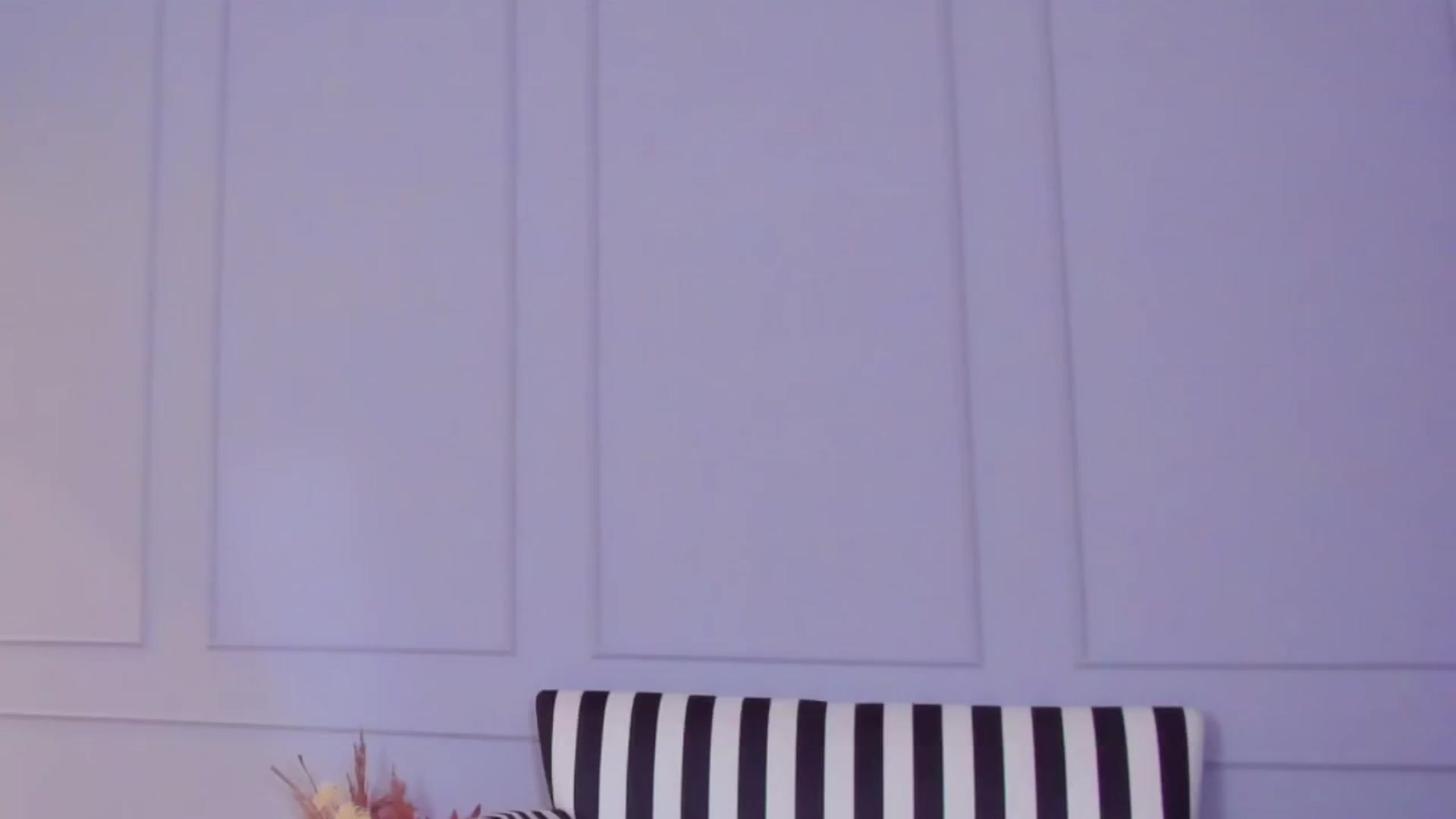 Gallery image thumbnail from AwwwElla's myfreecams stream on, 08/15/2024, 07:36 image 9 of 20