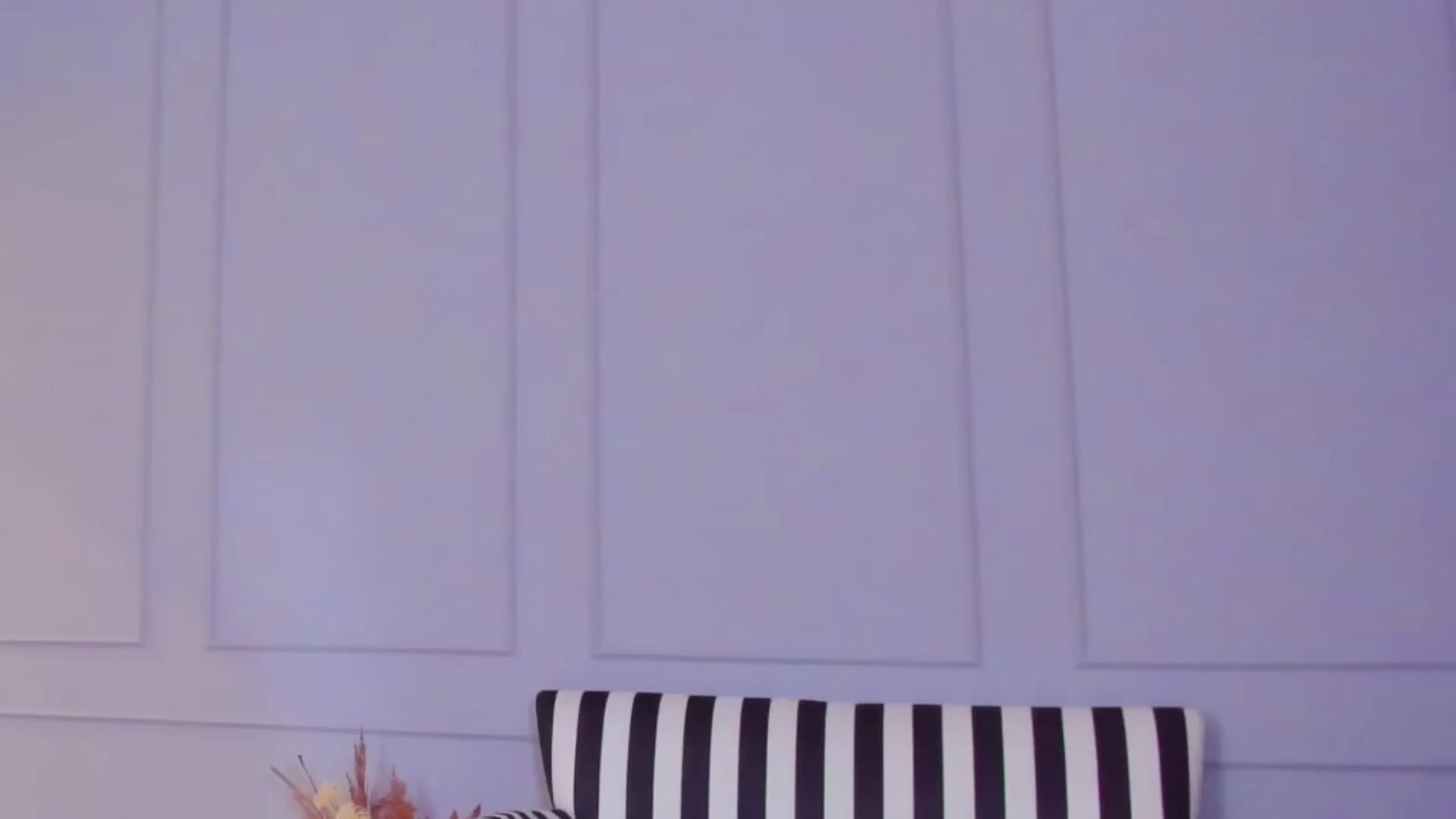 Gallery image thumbnail from AwwwElla's myfreecams stream on, 08/15/2024, 07:36 image 4 of 20