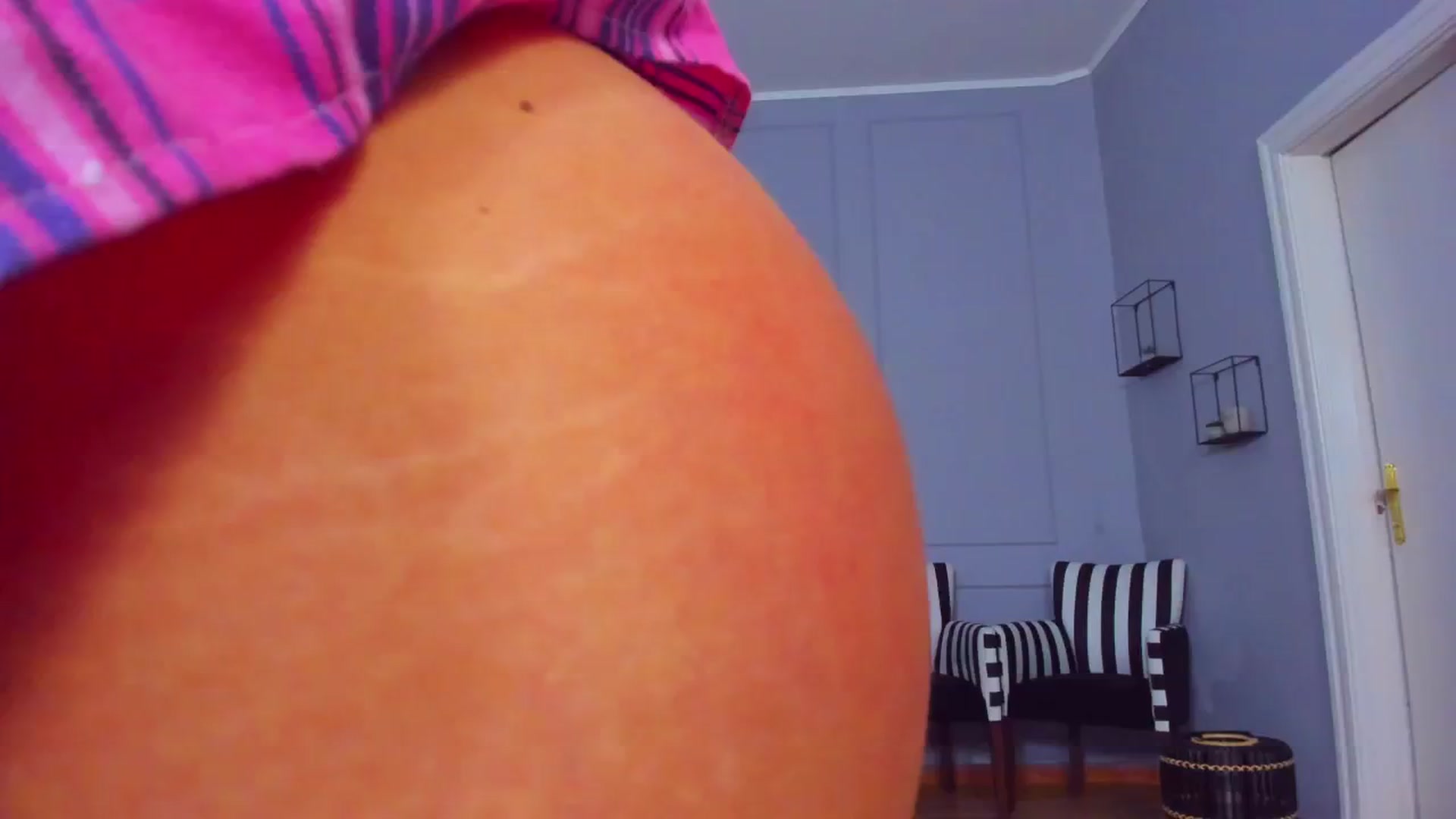 Gallery image thumbnail from AwwwElla's myfreecams stream on, 02/17/2025, 06:26 image 4 of 20