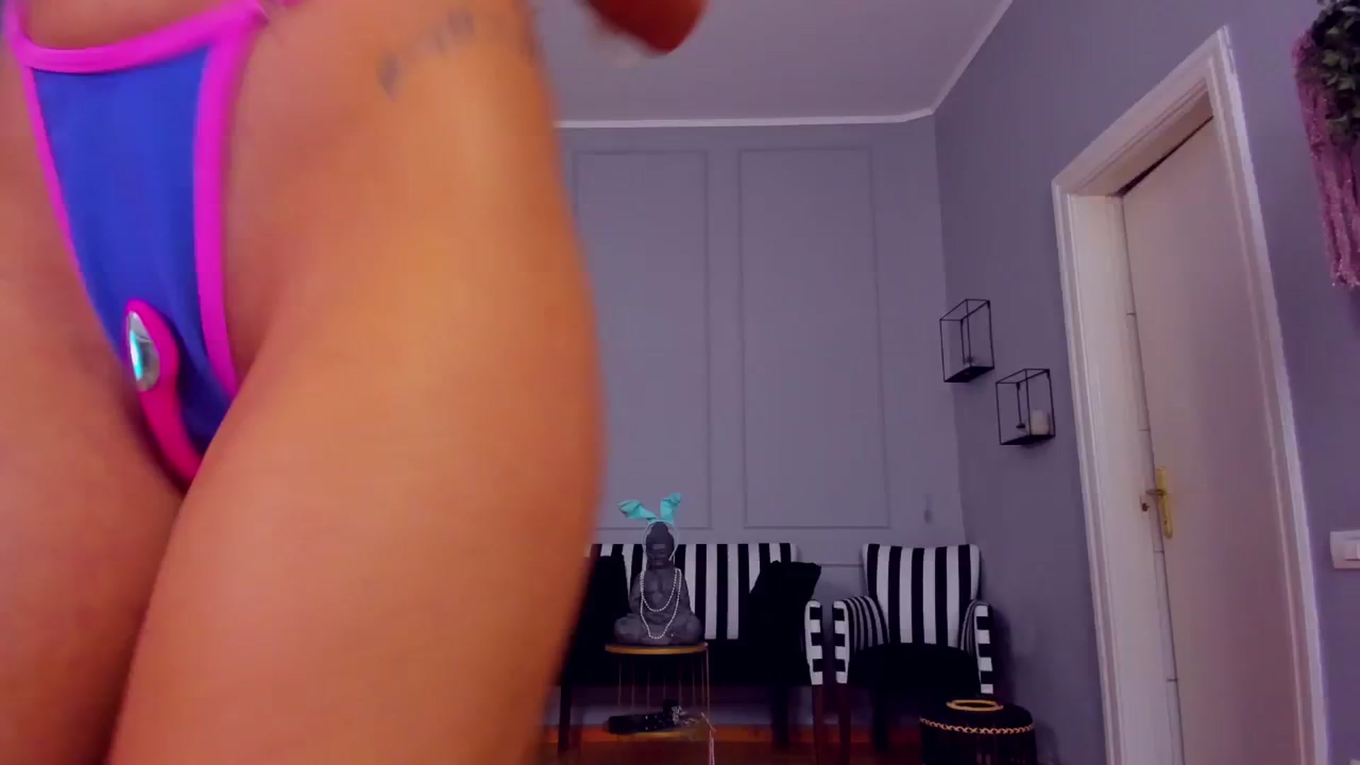 Gallery image thumbnail from AwwwElla's myfreecams stream on, 09/29/2025, 10:31 image 17 of 20