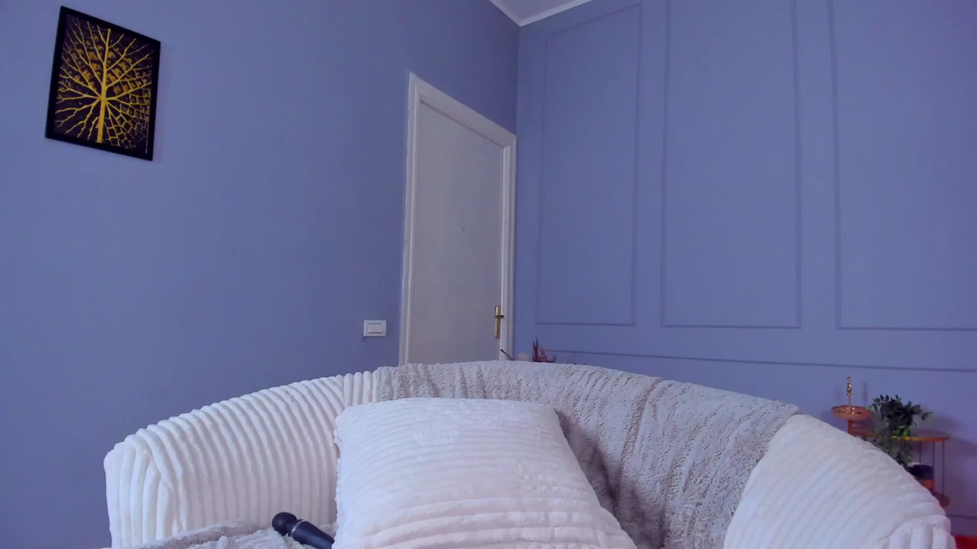 Gallery image thumbnail from AwwwElla's myfreecams stream on, 02/16/2026, 10:40 image 2 of 20