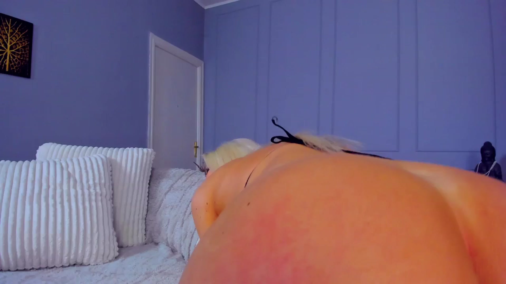 Gallery image thumbnail from AwwwElla's myfreecams stream on, 03/02/2026, 06:05 image 5 of 20