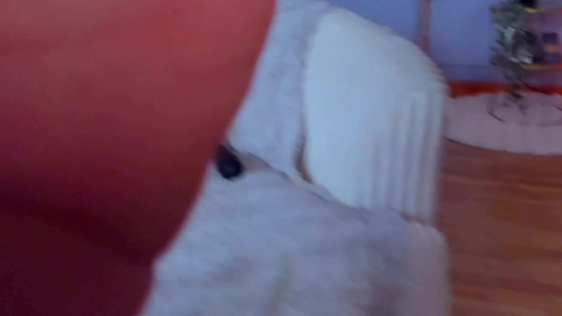 Gallery image thumbnail from AwwwElla's myfreecams stream on, 04/28/2026, 04:45 image 18 of 20