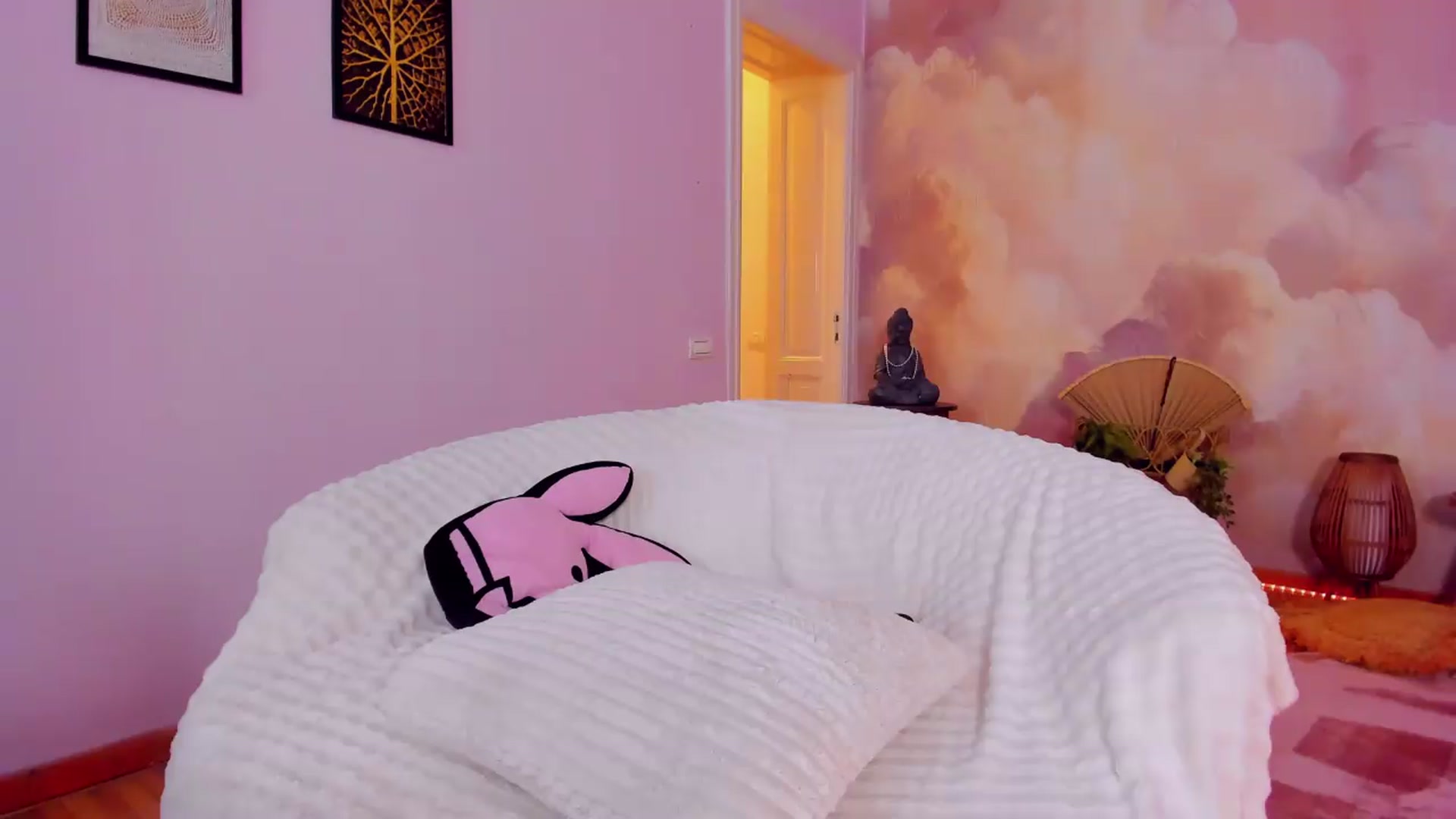 Gallery image thumbnail from AwwwElla's myfreecams stream on, 09/14/2026, 09:58 image 19 of 20