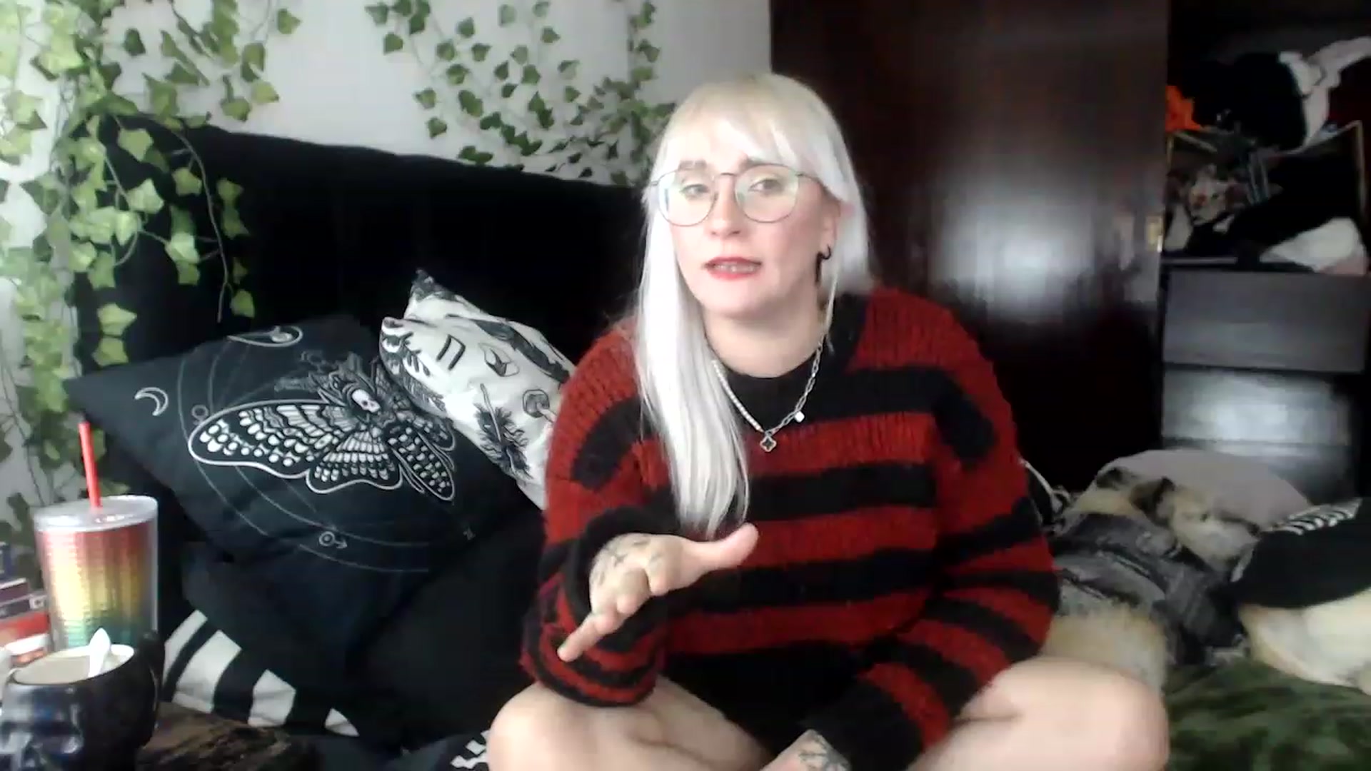 Gallery image thumbnail from AxeHallow's myfreecams stream on, 12/03/2022, 02:36 image 15 of 20