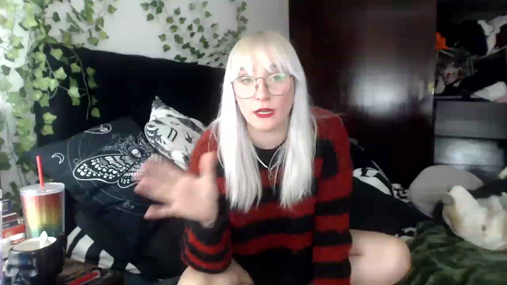 Gallery image thumbnail from AxeHallow's myfreecams stream on, 12/03/2022, 02:36 image 19 of 20