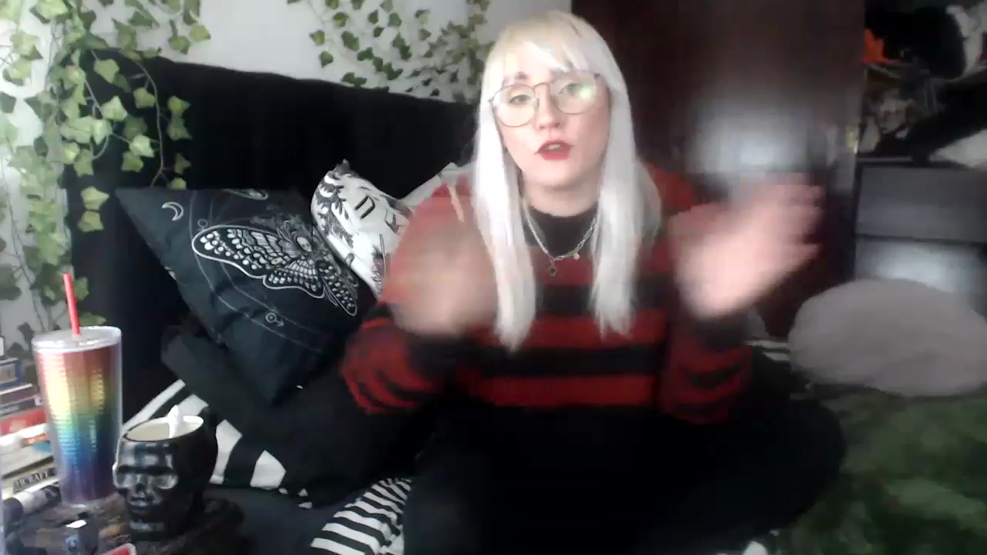 Gallery image thumbnail from AxeHallow's myfreecams stream on, 12/03/2022, 02:36 image 7 of 20