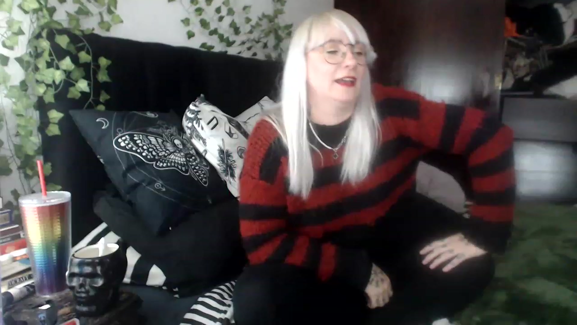 Gallery image thumbnail from AxeHallow's myfreecams stream on, 12/03/2022, 02:36 image 6 of 20