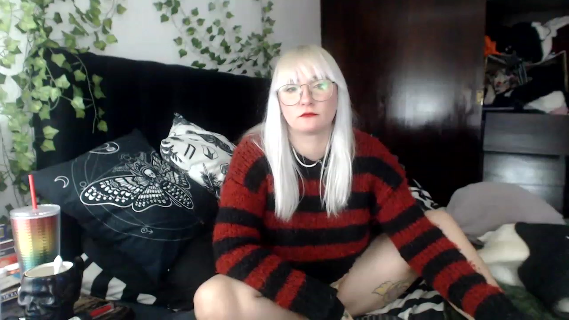 Gallery image thumbnail from AxeHallow's myfreecams stream on, 12/03/2022, 02:53 image 19 of 20