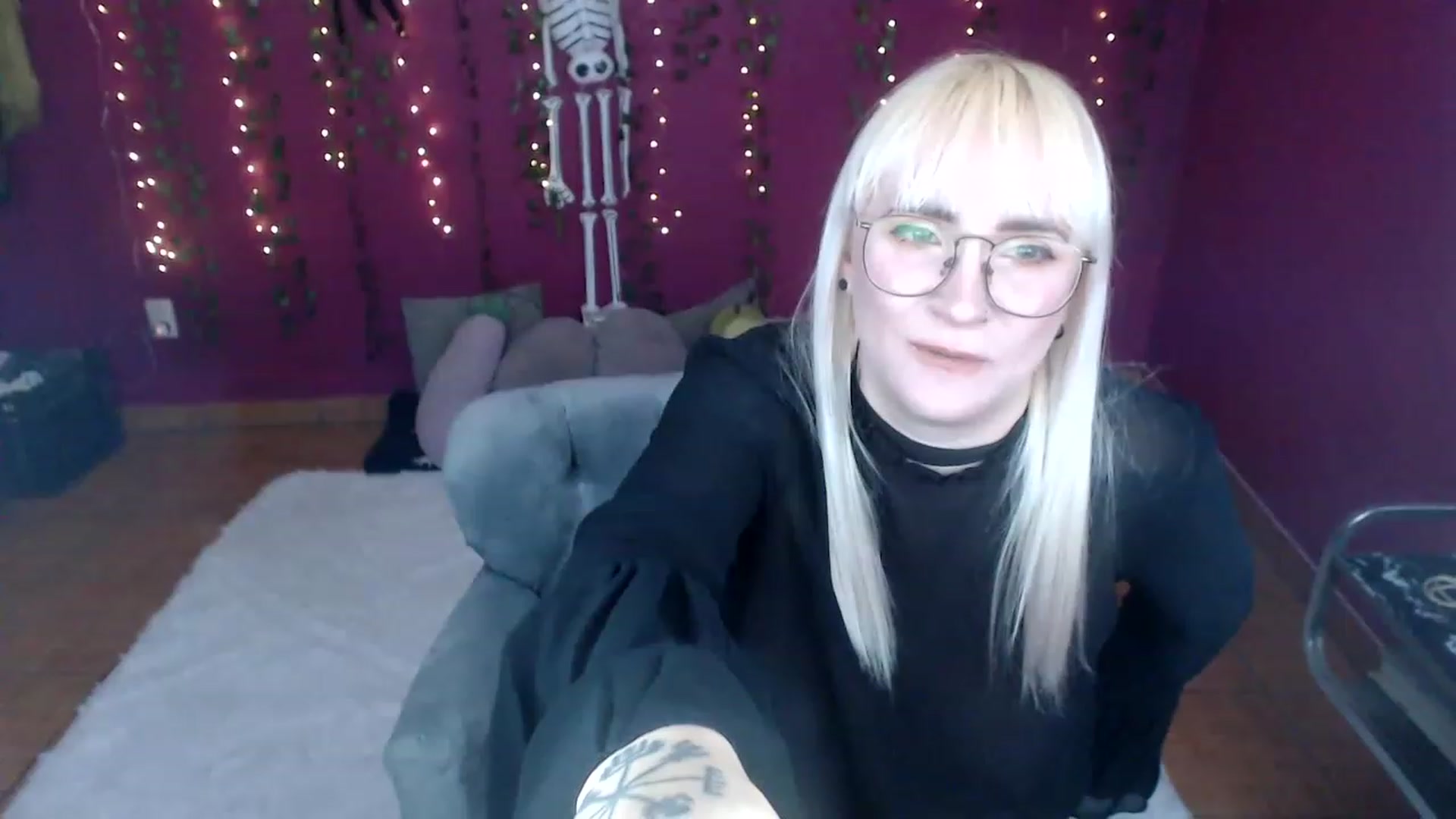 Gallery image thumbnail from AxeHallow's myfreecams stream on, 01/02/2023, 20:26 image 1 of 20