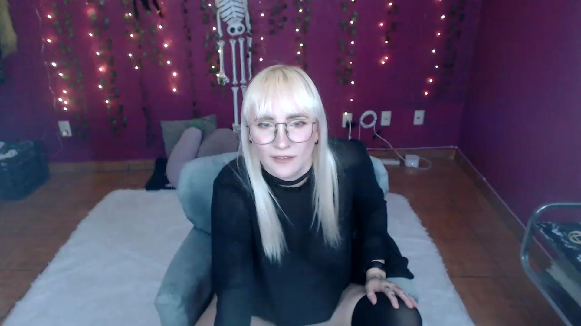 Gallery image thumbnail from AxeHallow's myfreecams stream on, 01/02/2023, 20:26 image 2 of 20