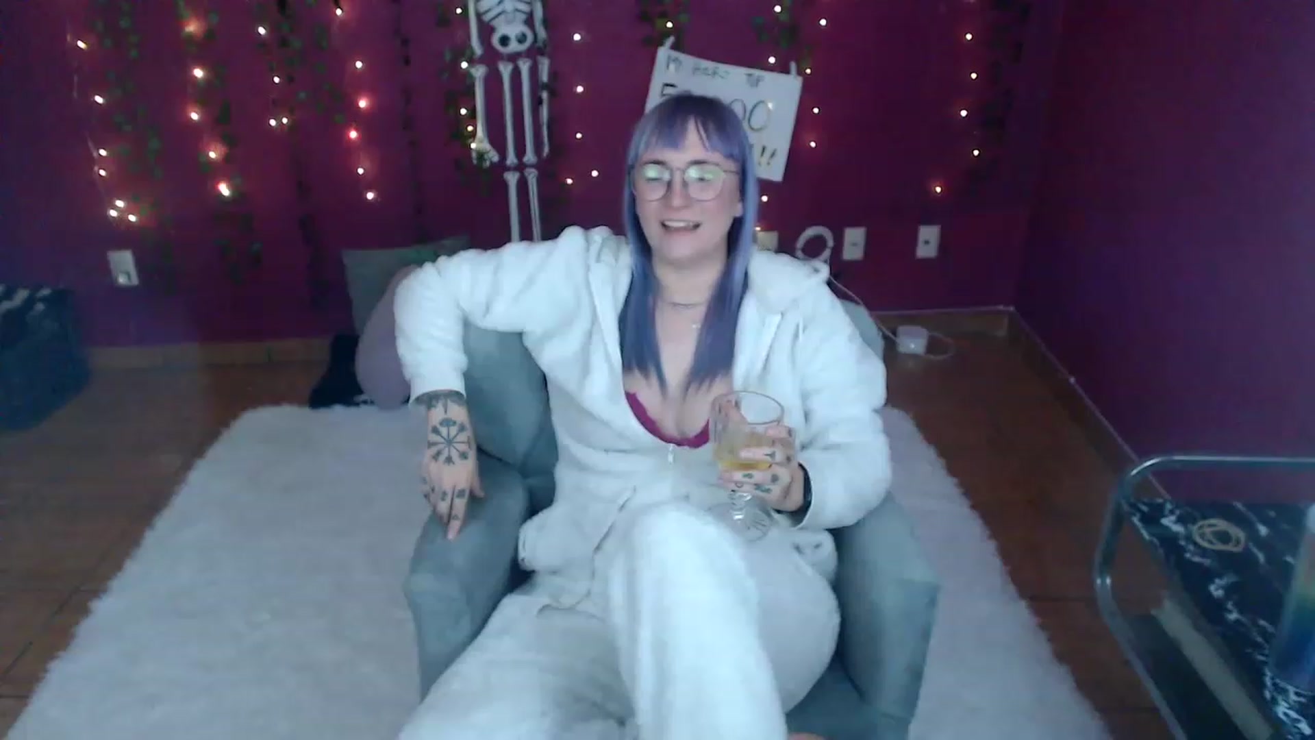 Gallery image thumbnail from AxeHallow's myfreecams stream on, 01/19/2023, 03:39 image 14 of 20