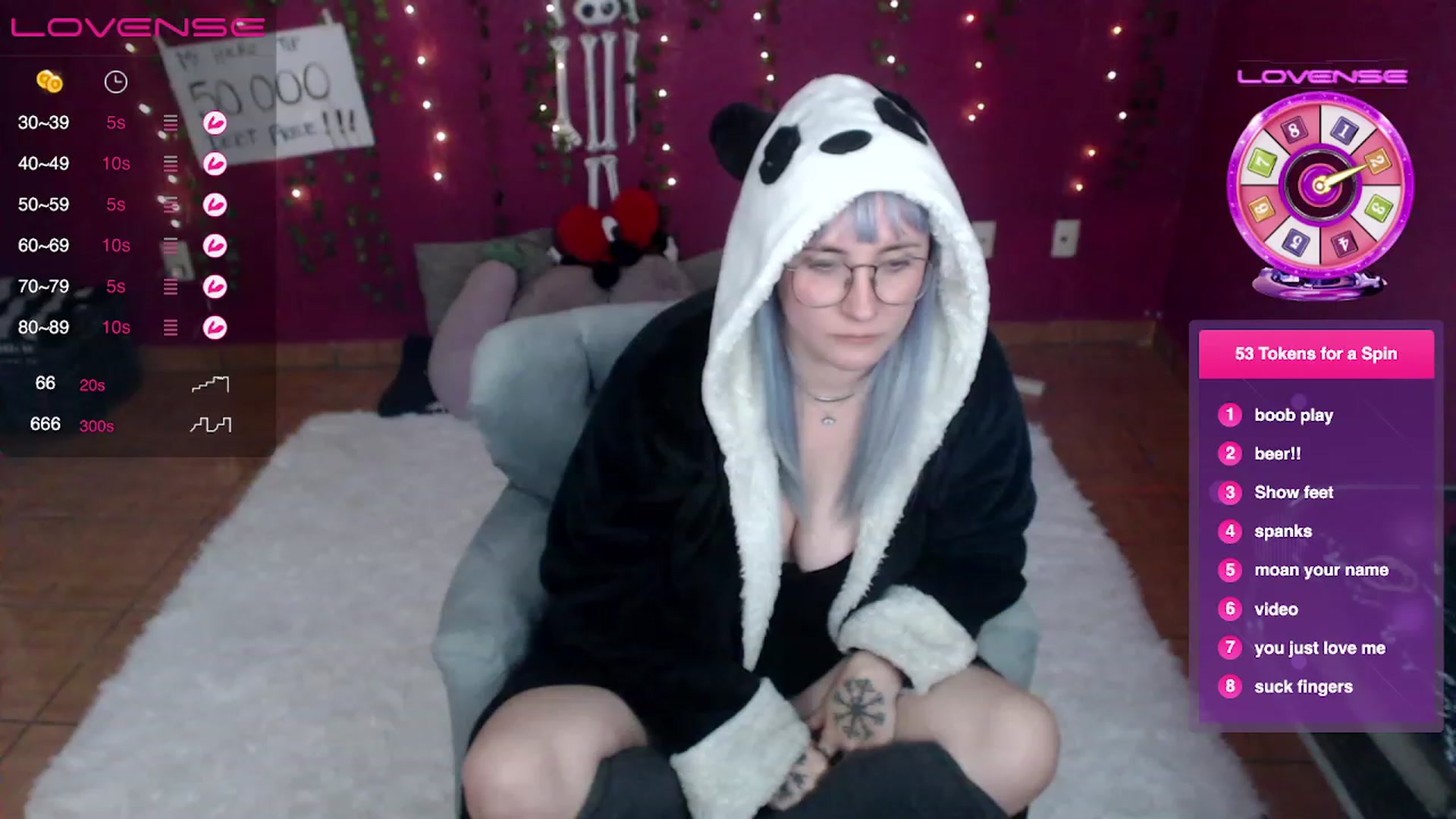 Gallery image thumbnail from AxeHallow's myfreecams stream on, 01/27/2023, 01:43 image 6 of 20