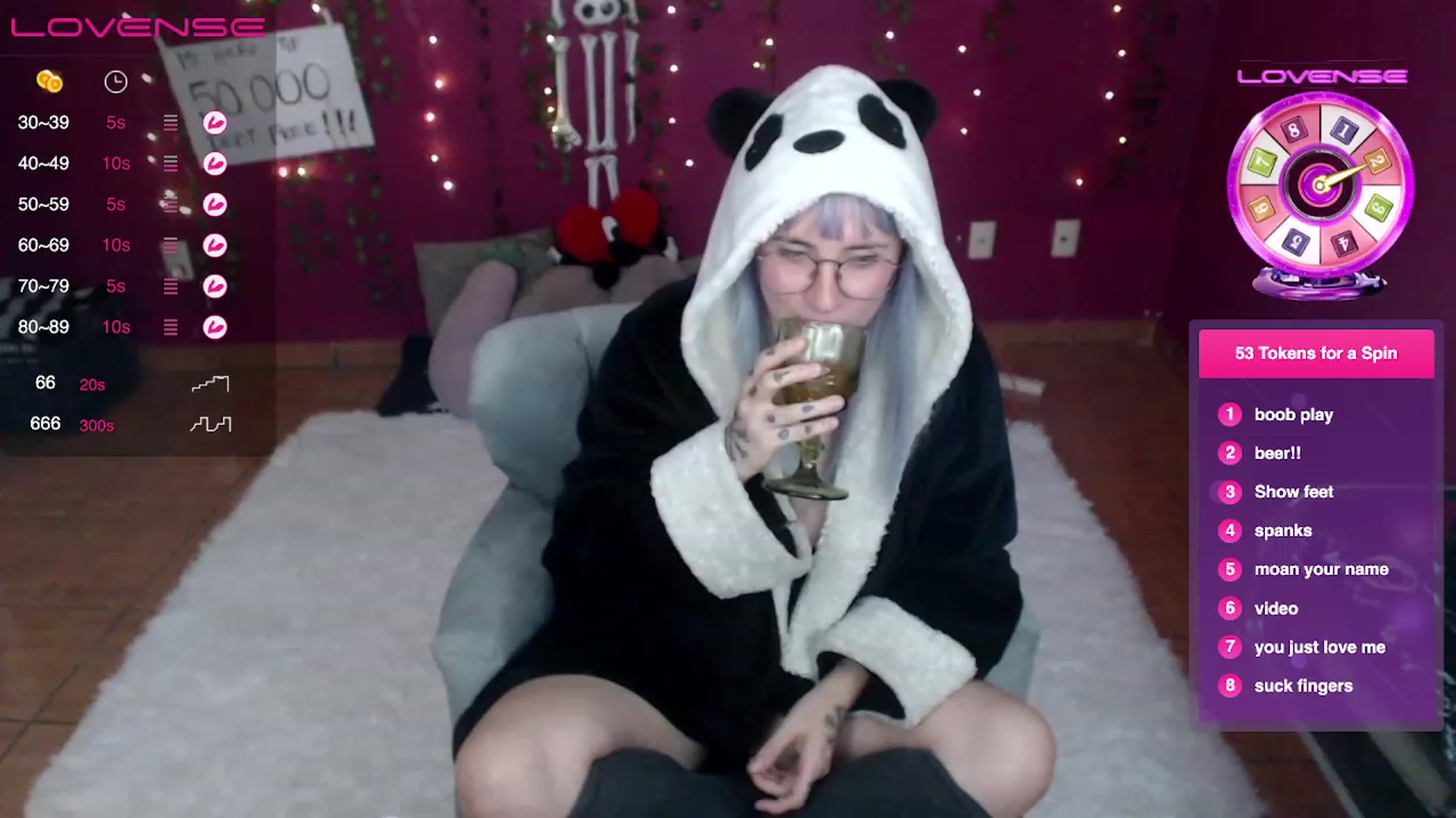 Gallery image thumbnail from AxeHallow's myfreecams stream on, 01/27/2023, 01:43 image 11 of 20
