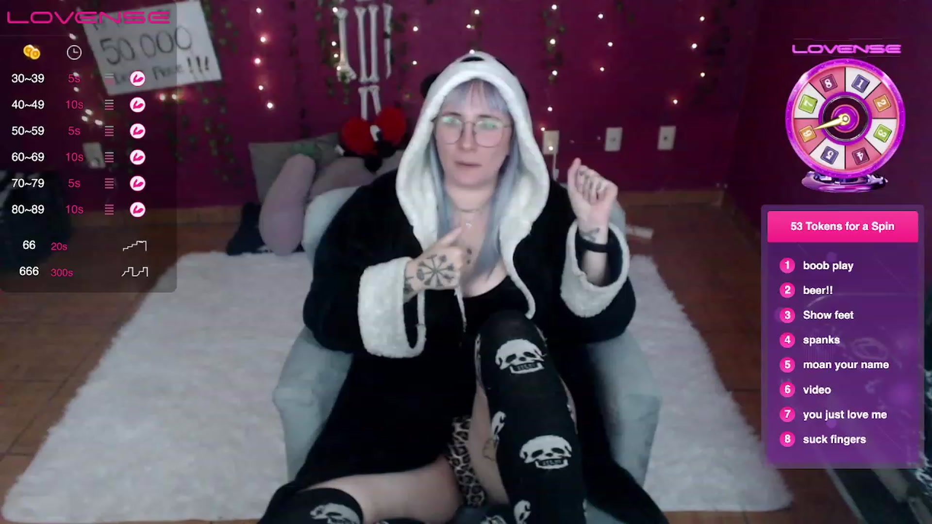 Gallery image thumbnail from AxeHallow's myfreecams stream on, 01/27/2023, 04:15 image 15 of 20